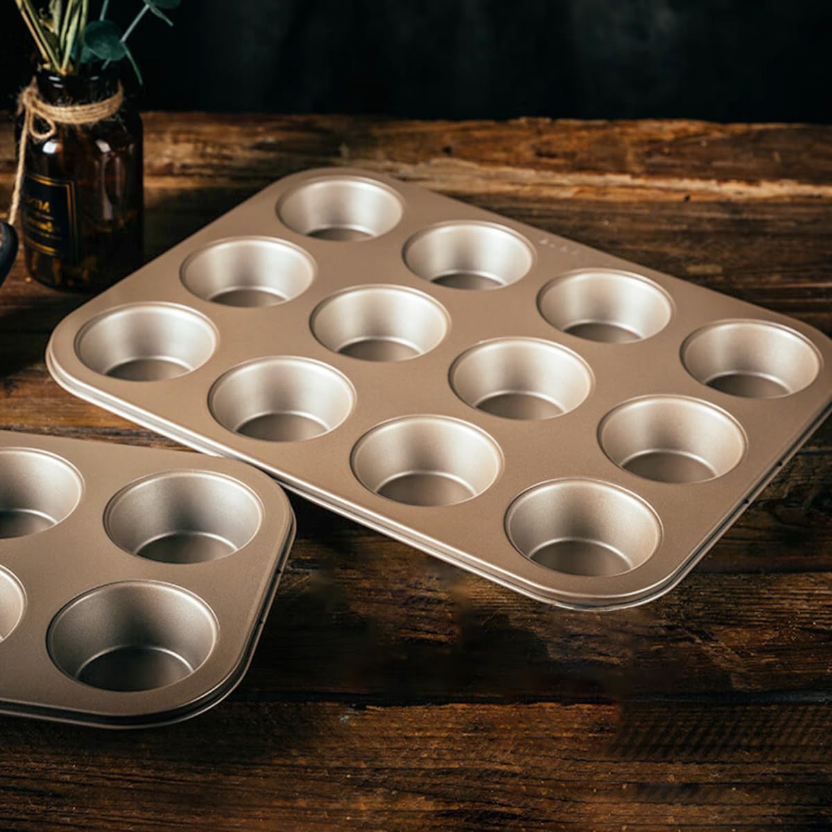 Muffin Pan, Cupcake Pan, Set of 2, 12-Cup Muffin Tin, Non-Stick Bakeware, Easy to Release and Clean, Baking Molds, Muffin Tray, Molds for Homemade Cupcakes &#x26; Muffins (Gold)