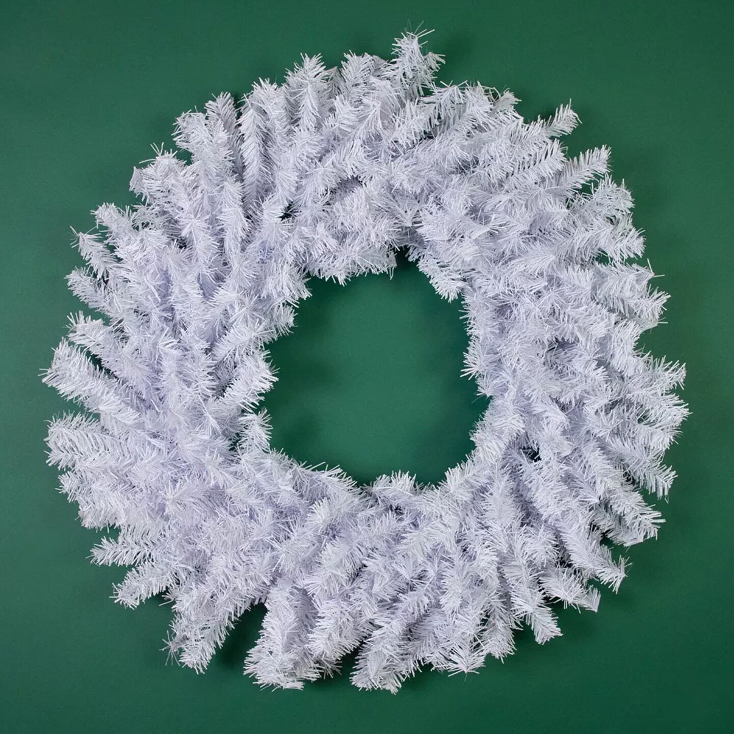 24&#x22; White Crystal Spruce Wreath Unlit Artificial Christmas Decoration