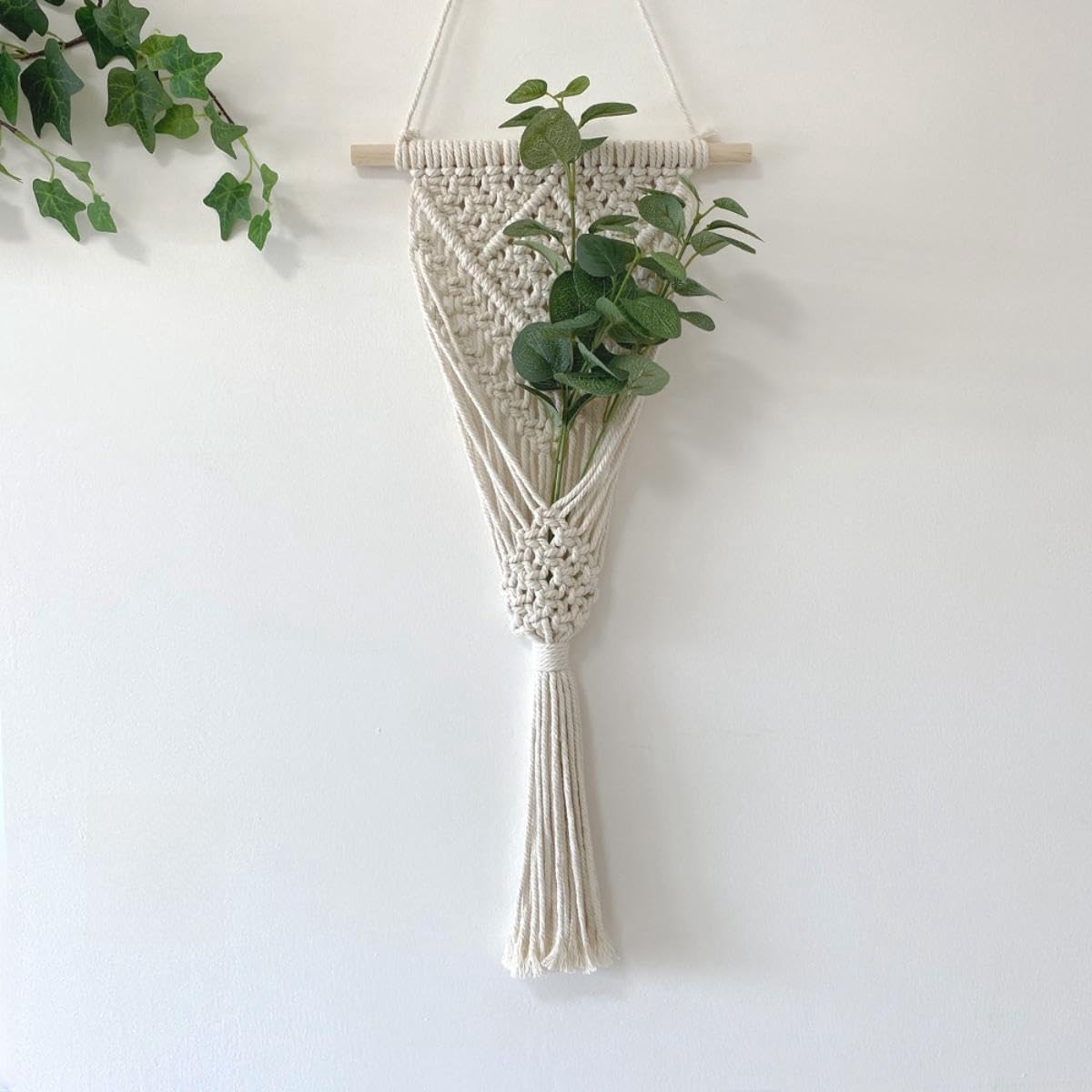 Macrame Woven Wall Hanging, 2PCS Boho Home Decor Chic Wall Art Plant Hanging Decoration Handmade Woven Bohemian Tapestry for Bedroom Living Room Farmhouse Apartment Dorm