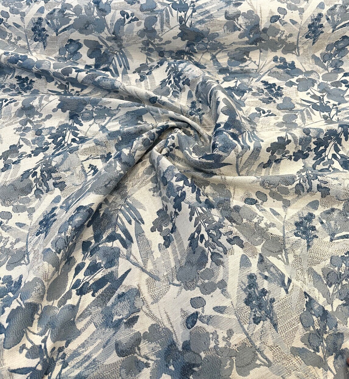 1 Yard Tacino Blue Lake Leaves Branches Drapery Swavelle Upholstery Fabric 84% Polyester 13% Linen 3% Rayon
