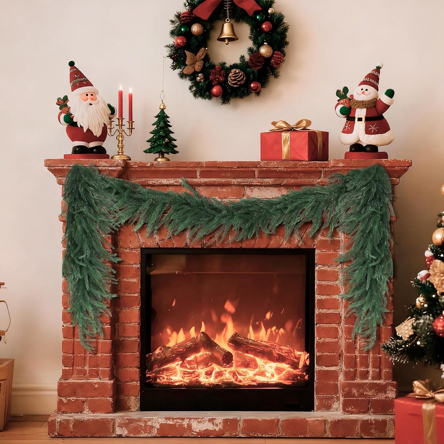 10 PCS Christmas Norfolk Pine Stems Real Touch (Deep Green) 1"D x 1"W x 1"H