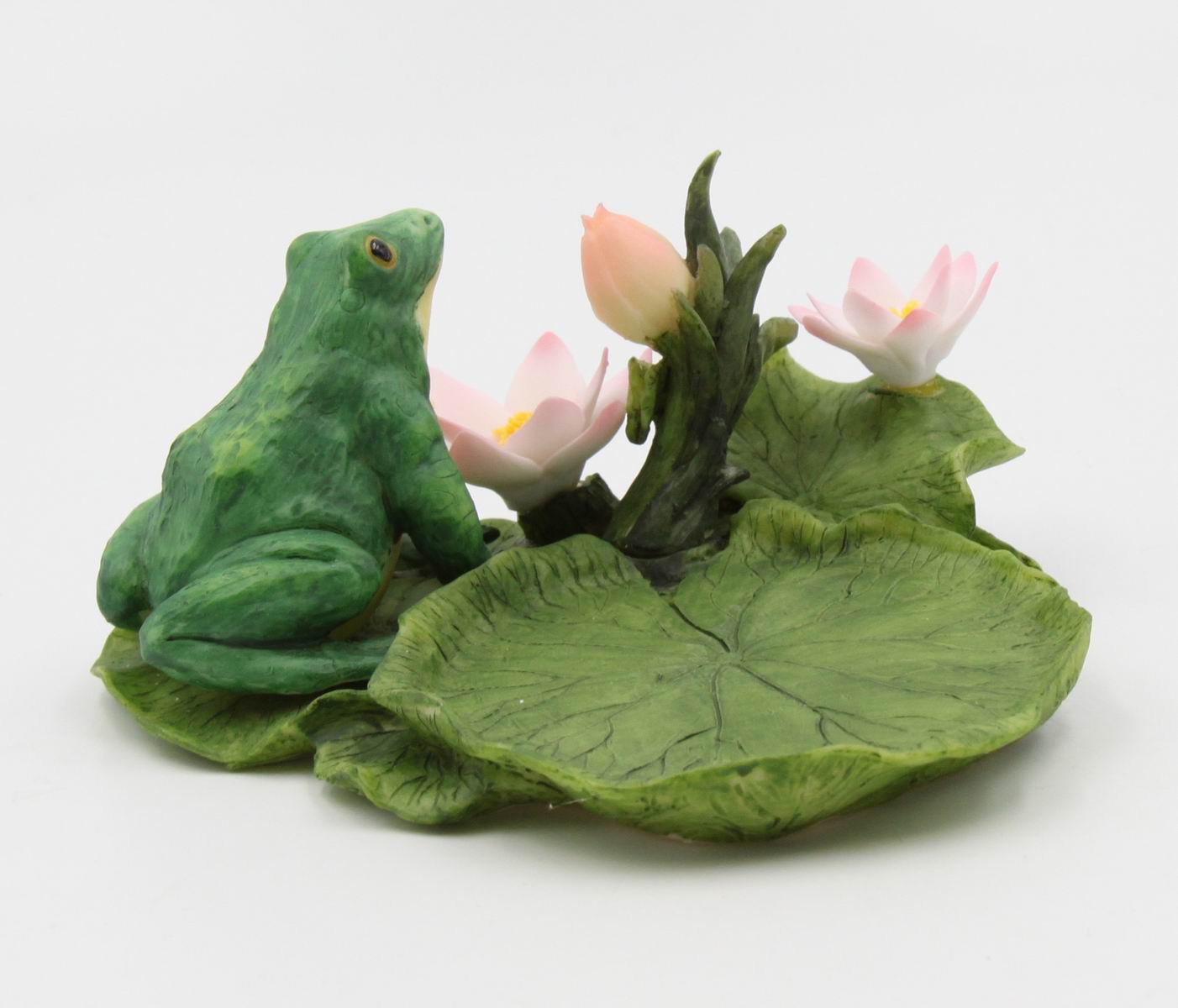 Ceramic Frog with Lotus Flowers Candle Holder, Home D&#xE9;cor, Gift for Her, Mom, Spring D&#xE9;cor, Cottagecore, Nature Lover Gift