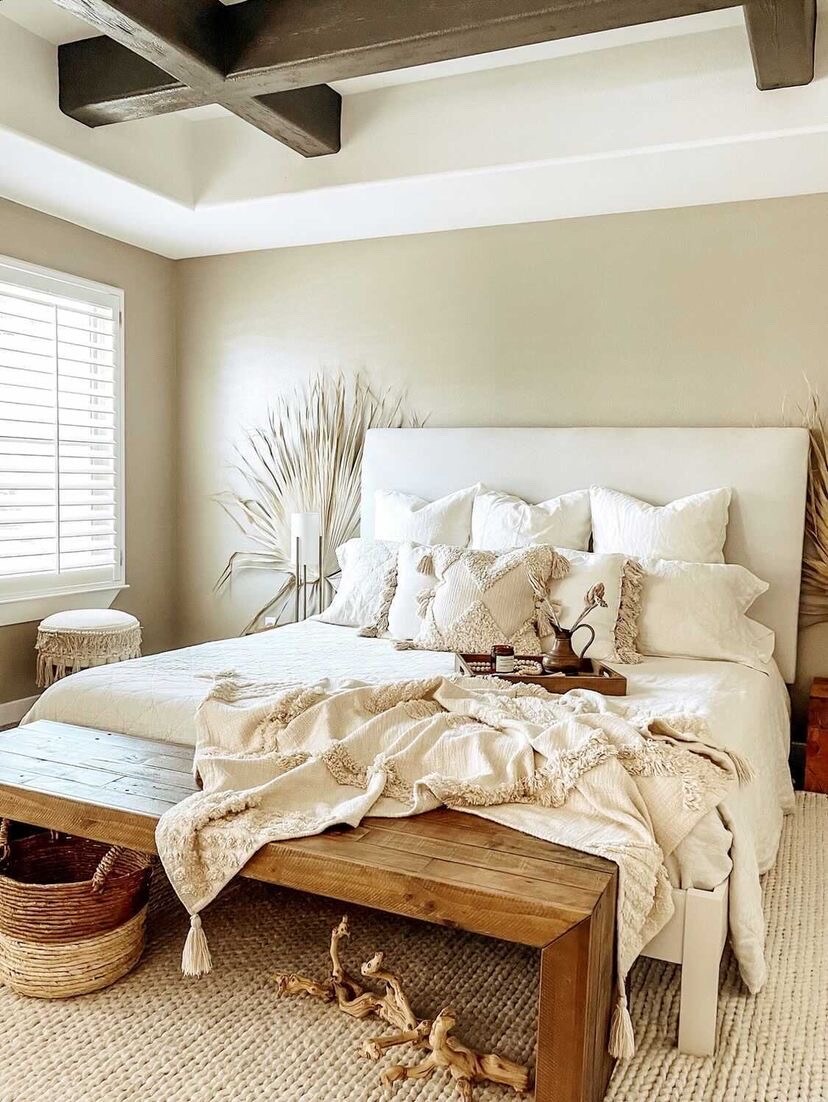 Handcrafted Bohemian Beige Tufted Throw Blanket &#x2013; Cozy &#x26; Chic Accent