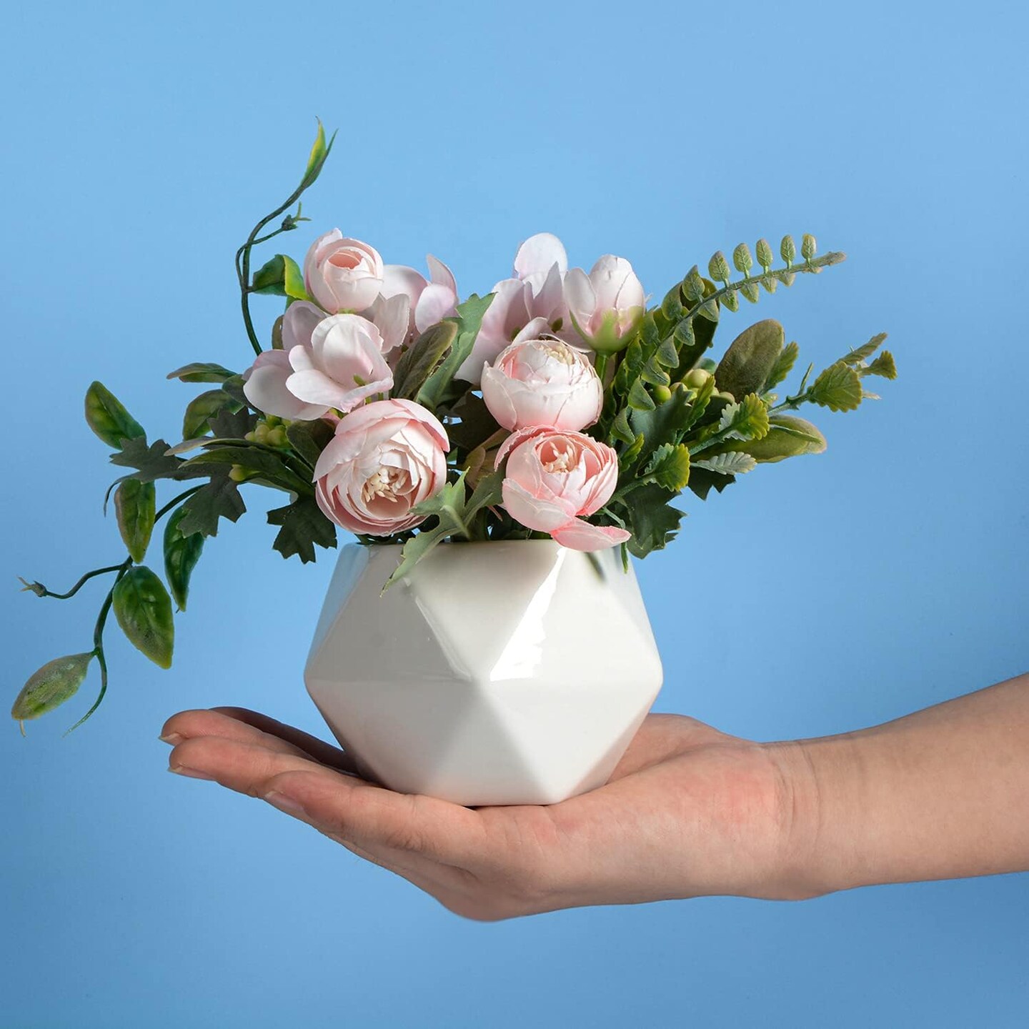 Set of 4 Mini Artificial Camellia Flowers – Faux Silk Flowers in Ceramic Vase for Home & Event Décor