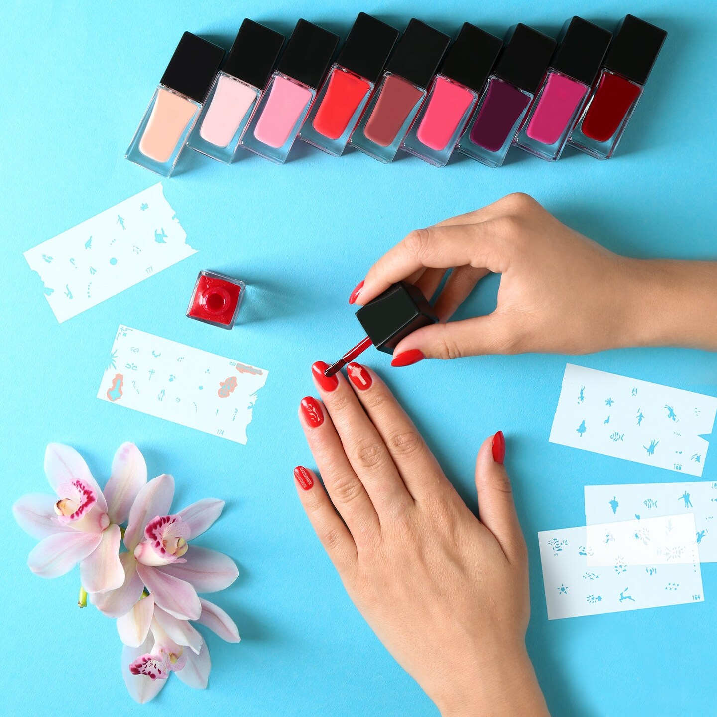 Airbrush Nail Stencils - Nail Art Stencils Set #9: 300 Unique Designs from 20 Individual Templates