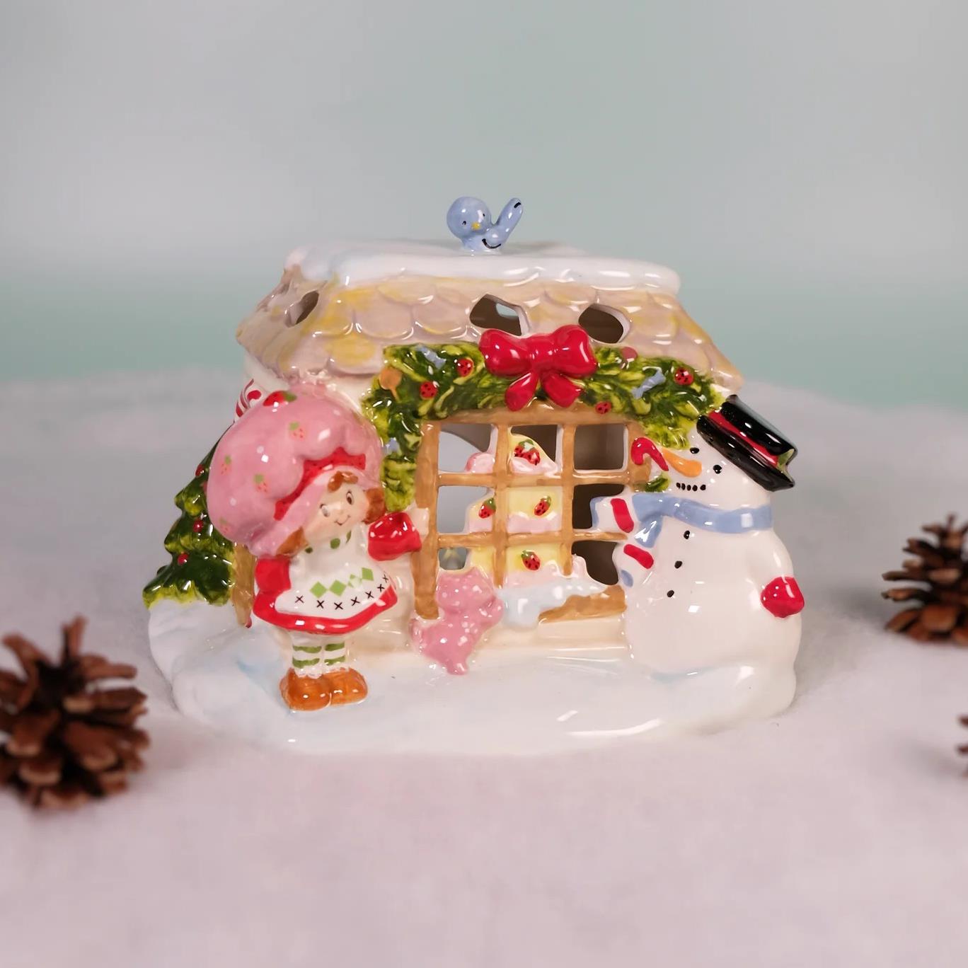 Blue Sky Clayworks Strawberry Shortcake Snowflake Sweetness Candle House