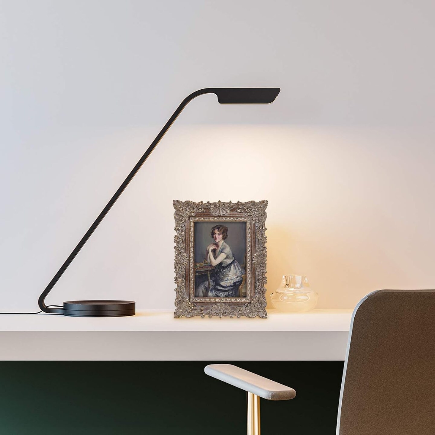 Picture Frames 5x7 Antique Style Photo Frame with Glass Front(Walnut & Gold)10.2"L x 8.1"W