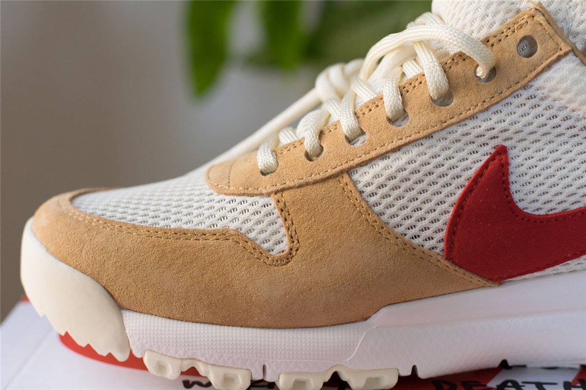 nikecraft mars yard shoe 2.0 tom sachs space camp