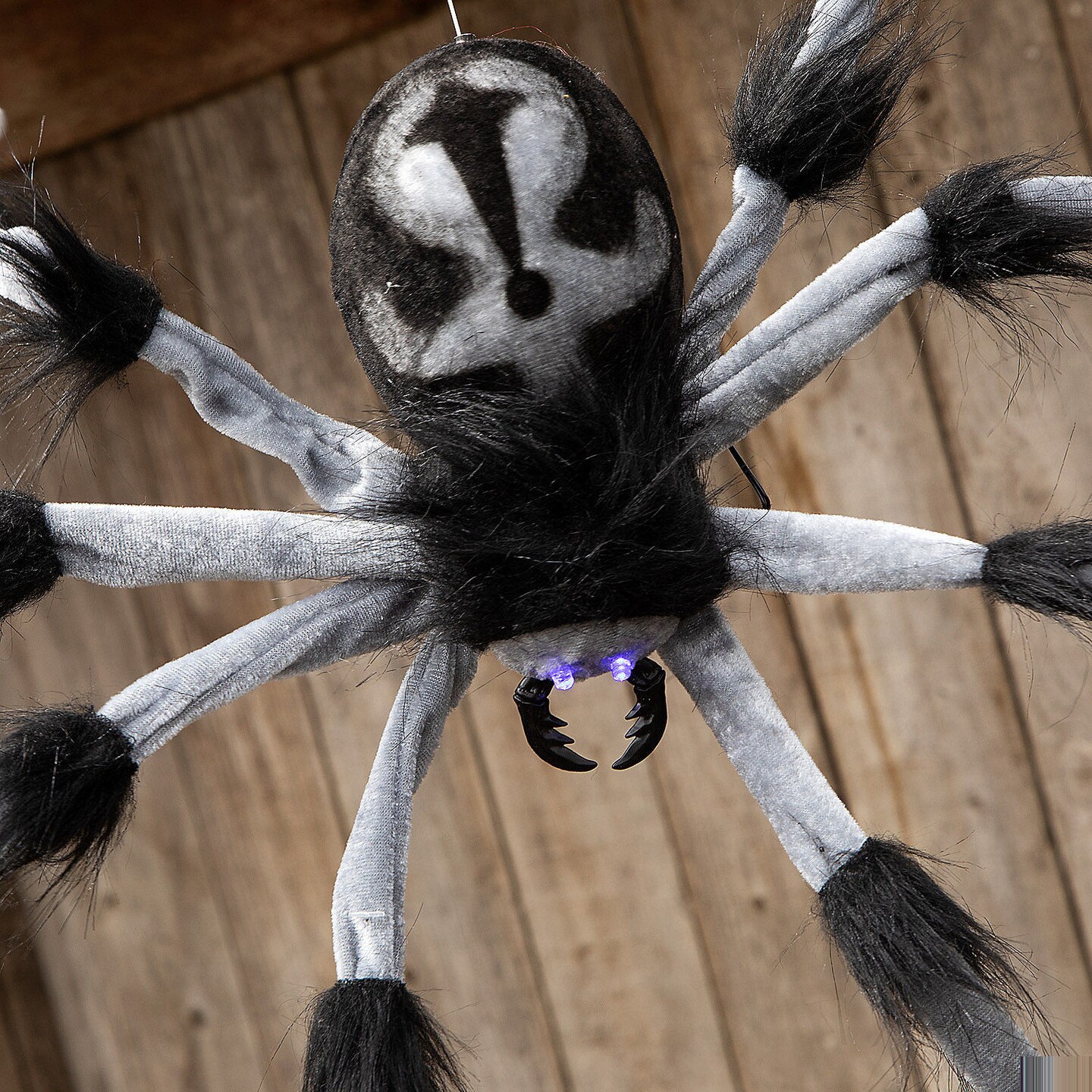 31.5&#x22; Gray &#x26; Black Hairy Floating Spider Halloween Decoration