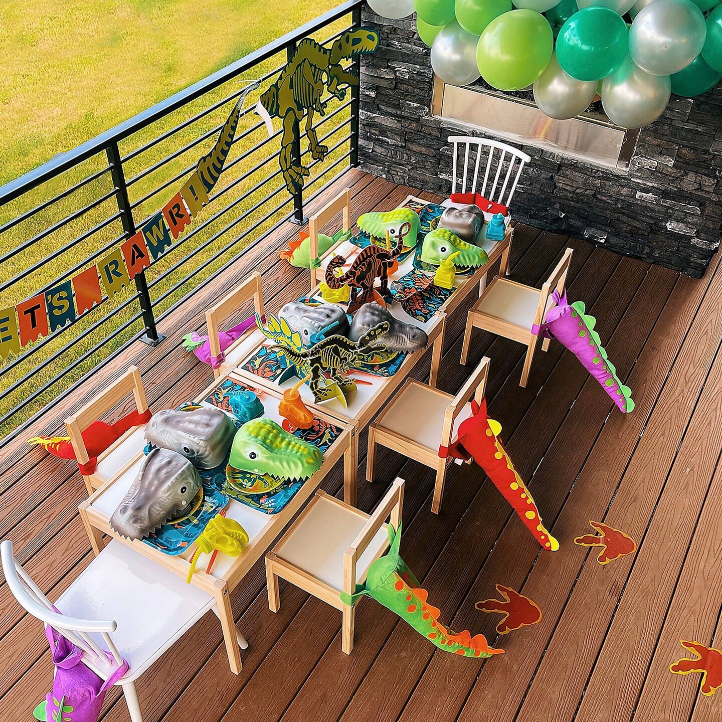Dino Dig Birthday Garland