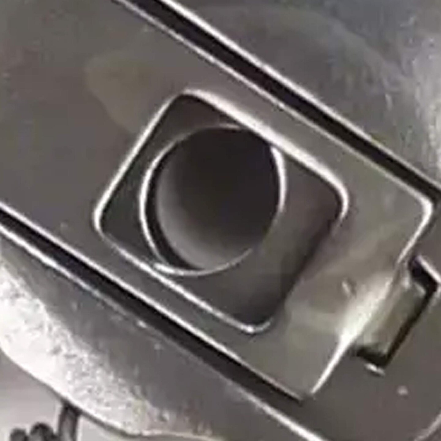 Bobbin Case Durkopp Adler #211-275 Replacement for 211 Class Industrial Sewing Machines