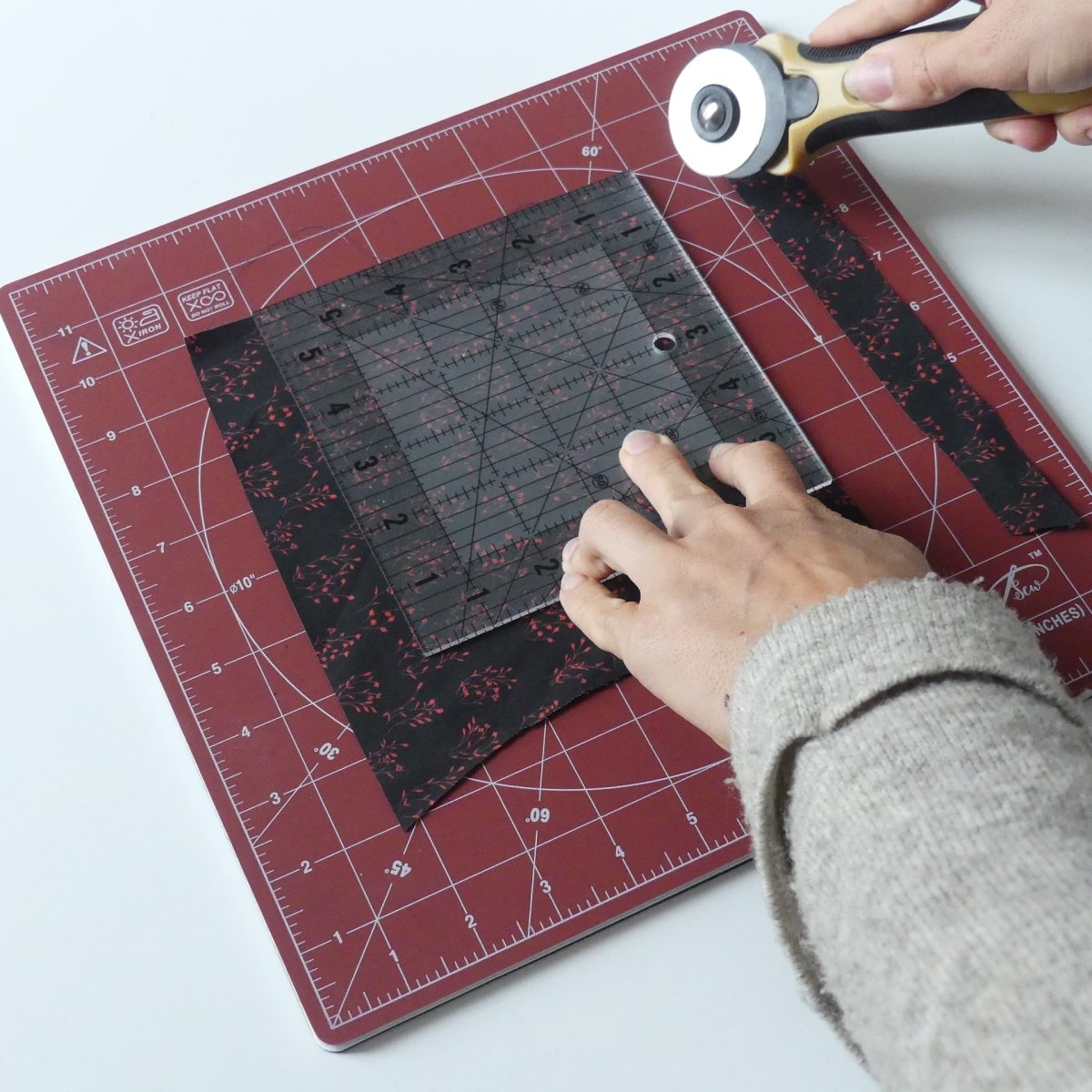 Self-Healing Rotating Cutting Mat | 12 by 12 inches