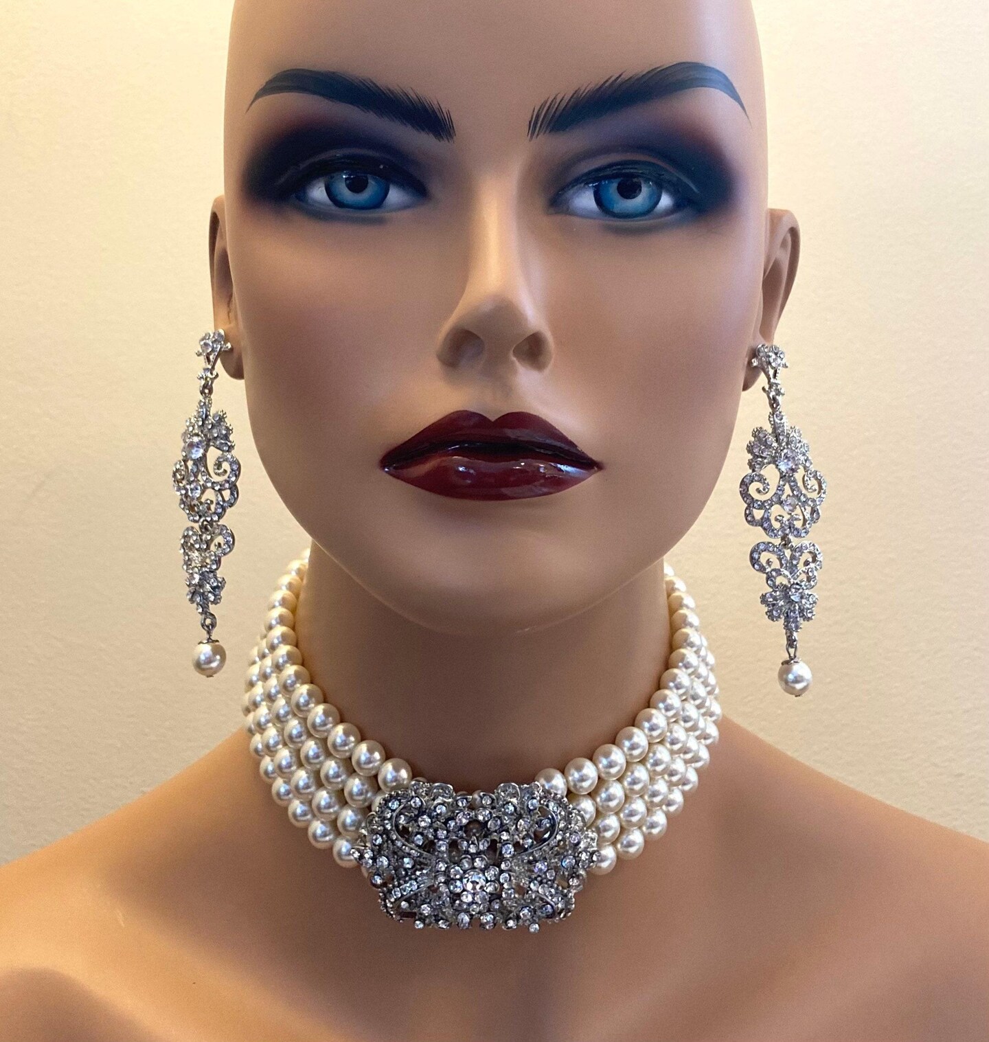 Pearl Choker 4 strands of layered pearls silver Art Deco rhinestone brooch cream ivory pearls perfect wedding pearl necklace gift for her product 4