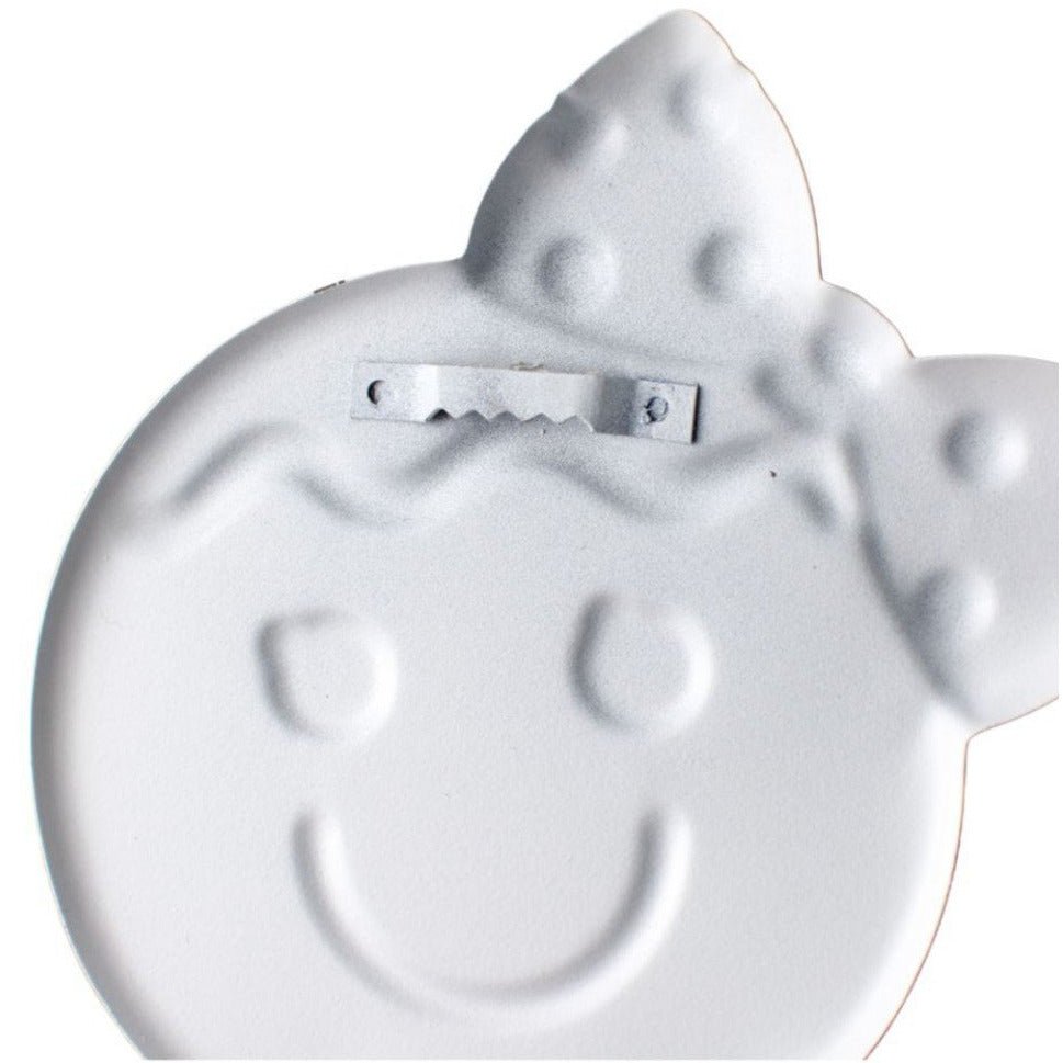 13&#x22; Metal Embossed Gingerbread: Girl (Red)