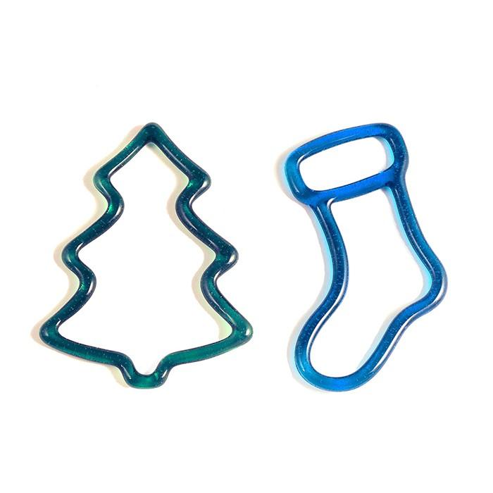 8&#x22; x 5.5&#x22; x 1.25&#x22; Holiday Tree &#x26; Stocking Glass Fusing Kiln Mold