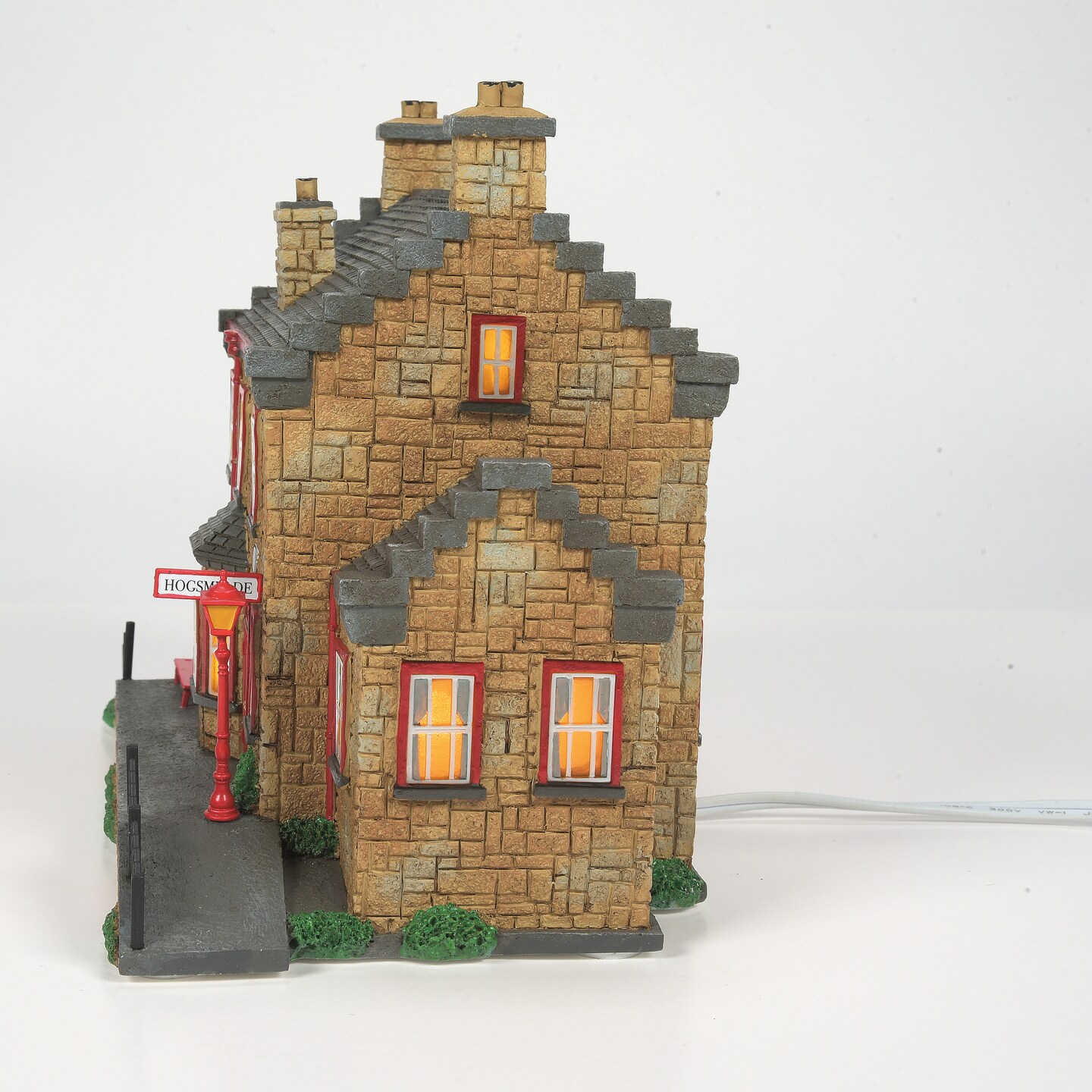 Department 56 Harry Potter Village Hogsmeade Station Lit Village Building 7in H