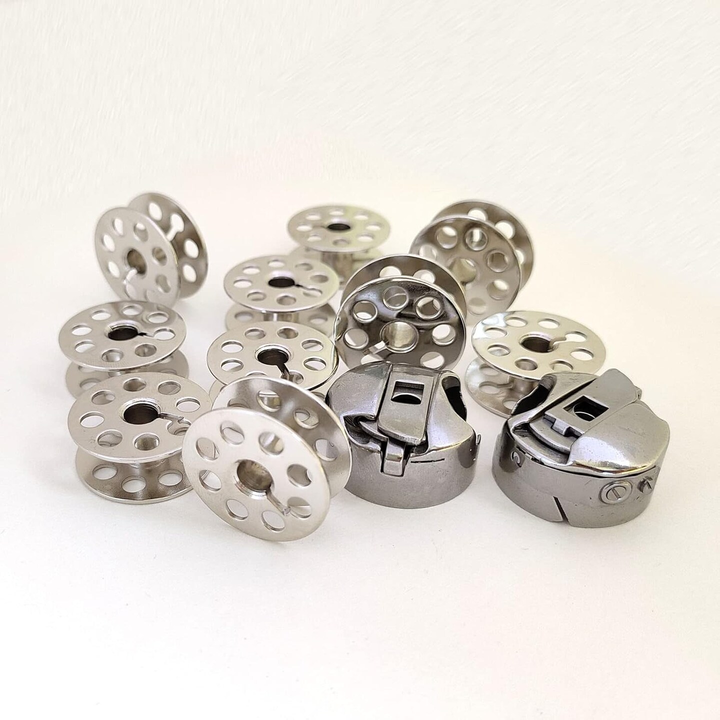 Style Bobbin Case BC-DBM(2)-NBL1#18045 and Bobbins 18034 for Consew 205RB 206RB Juki Dnu 1541 261 241 246 Walking Foot Sewing Machine (2PCS 18045+ 10PCS 18034)