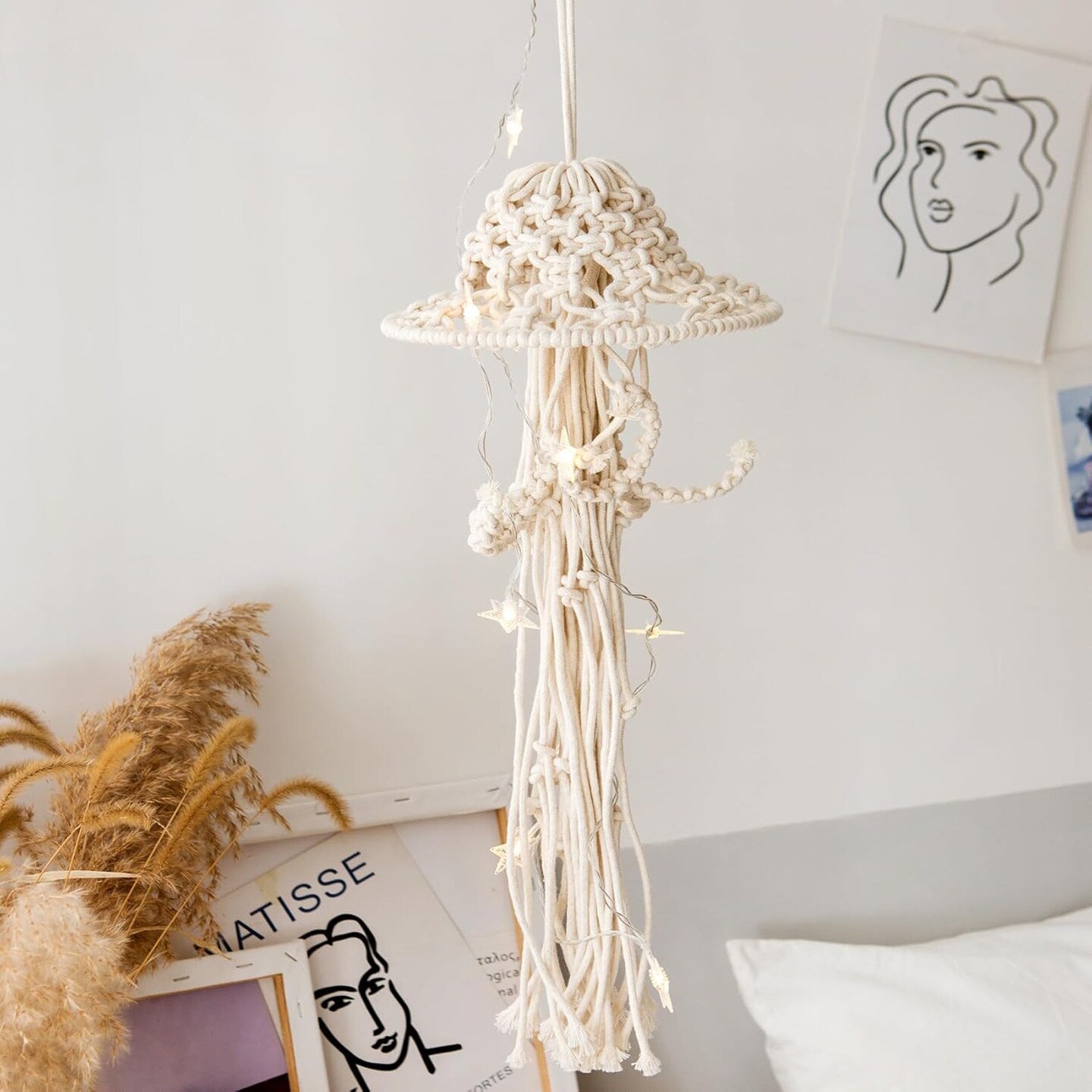 Macrame Wall Hanging,Jellyfish Dream Catcher with Star Lights,Bohemian Woven Wall Art Decor Beautiful Apartment Dorm Room Door Decoration