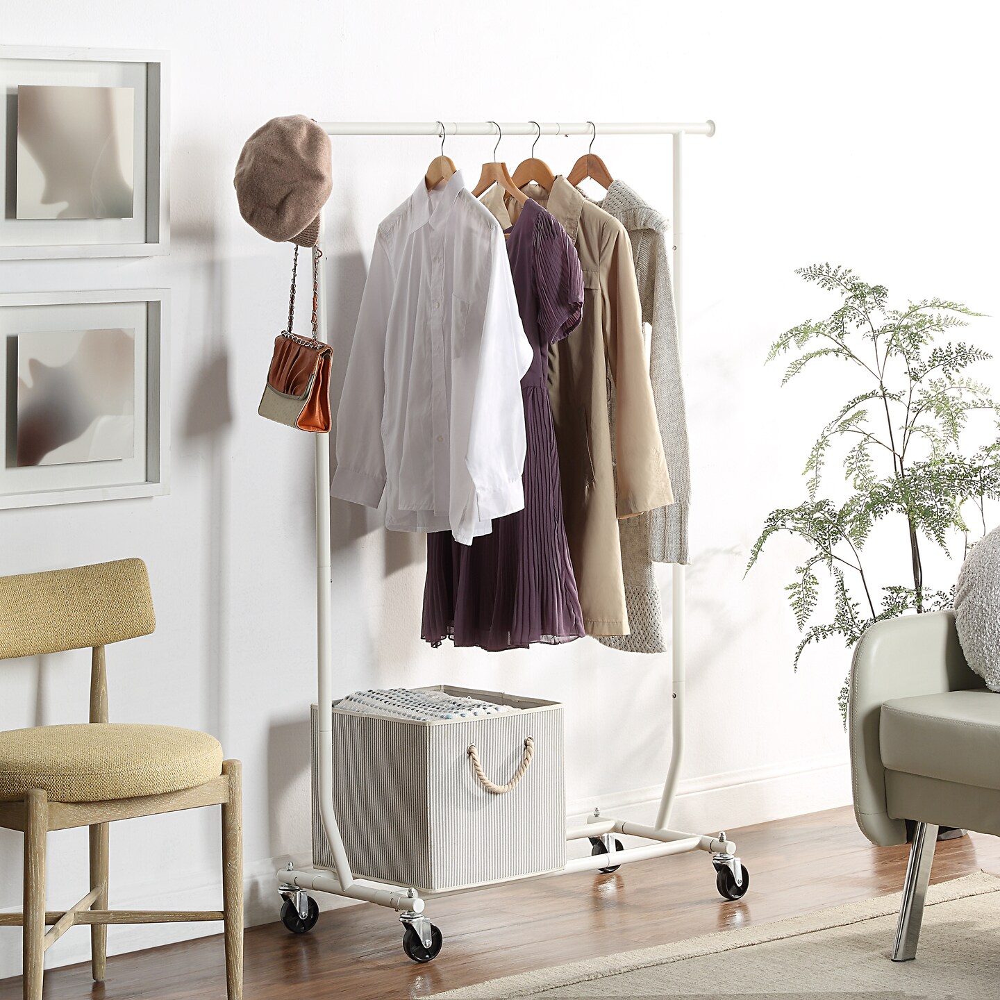 Heavy Duty Rolling Garment Rack