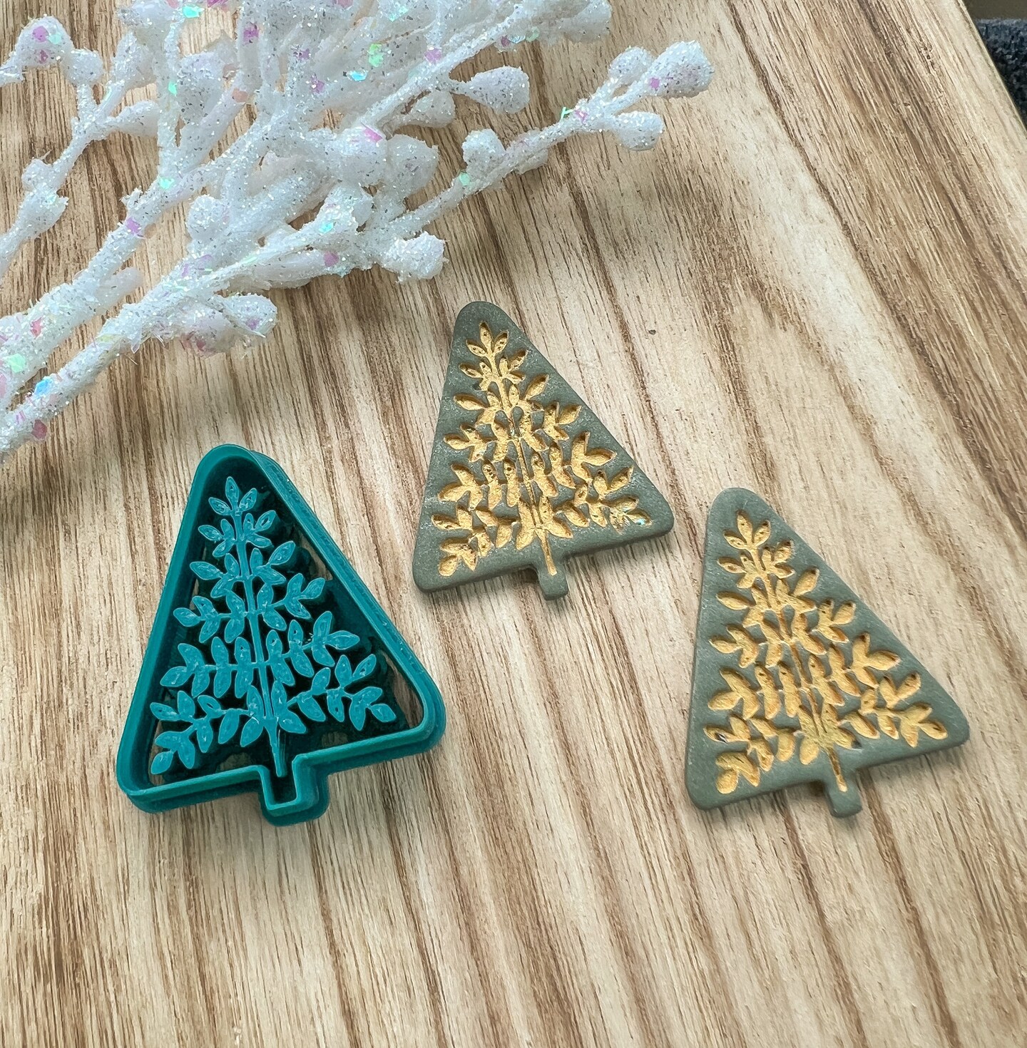 FOLK CHRISTMAS TREE | CHRISTMAS 2023 | CLAY CUTTER