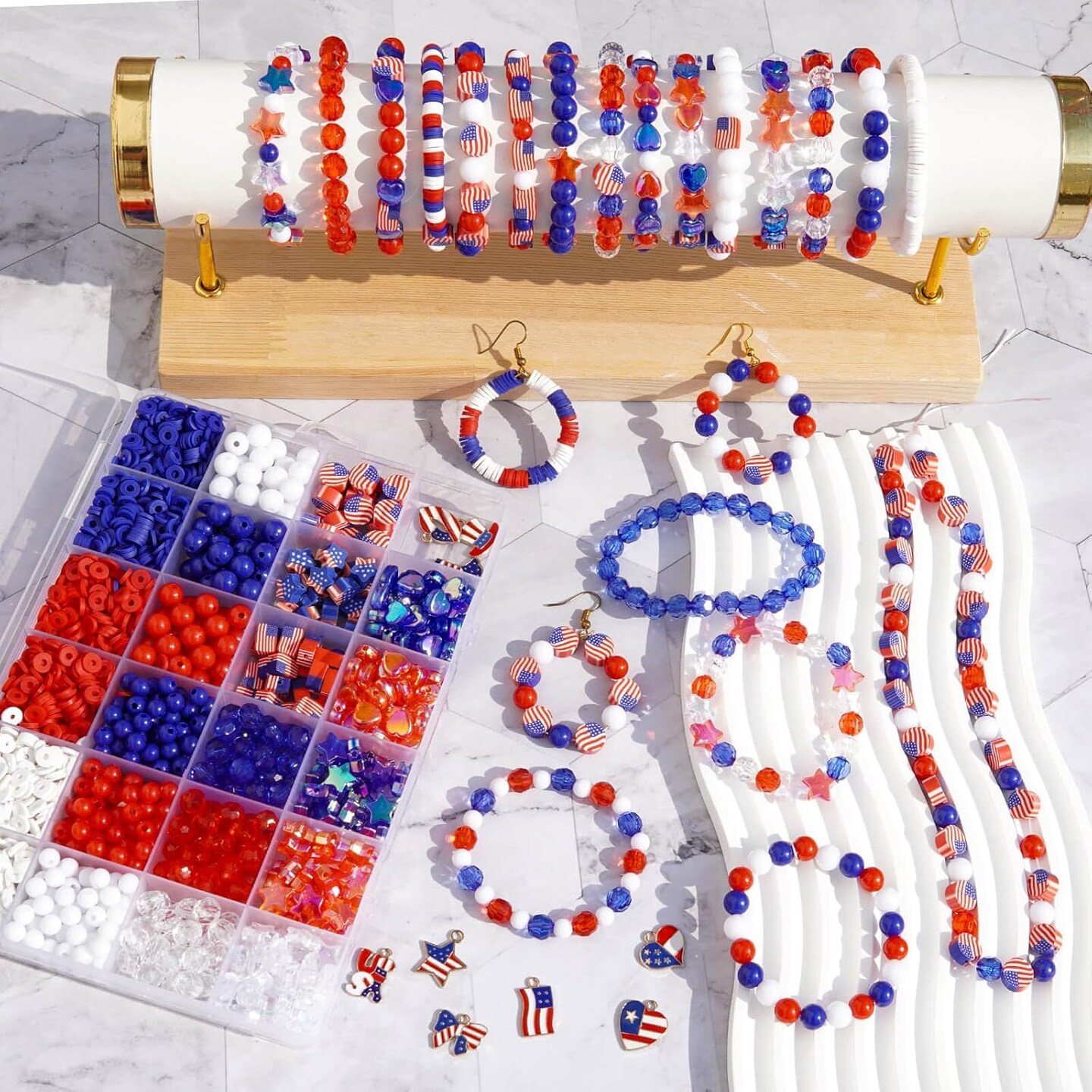 2290Pcs 4th of July Red White Blue Beads Bracelet Making Kit Independence Day Patriotic Clay Heishi Beads Star Heart Charms with America Flag Heart Hat Pendant Accessories for DIY Jewelry Making
