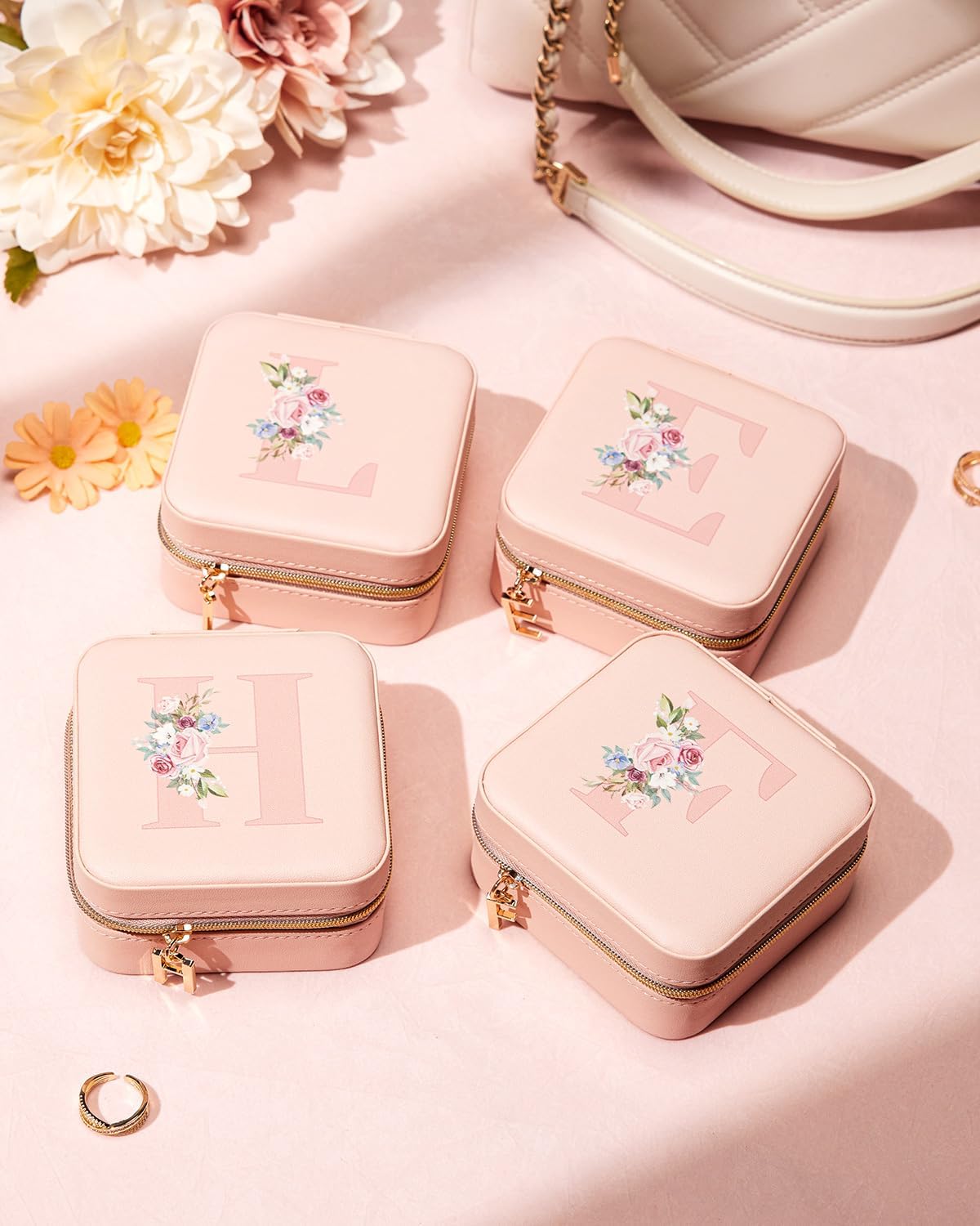 Travel Jewelry Storage Box for Girls: Traveling Jewelry Case Gift for Women - Mini Organizer for Necklaces Earrings Pink H