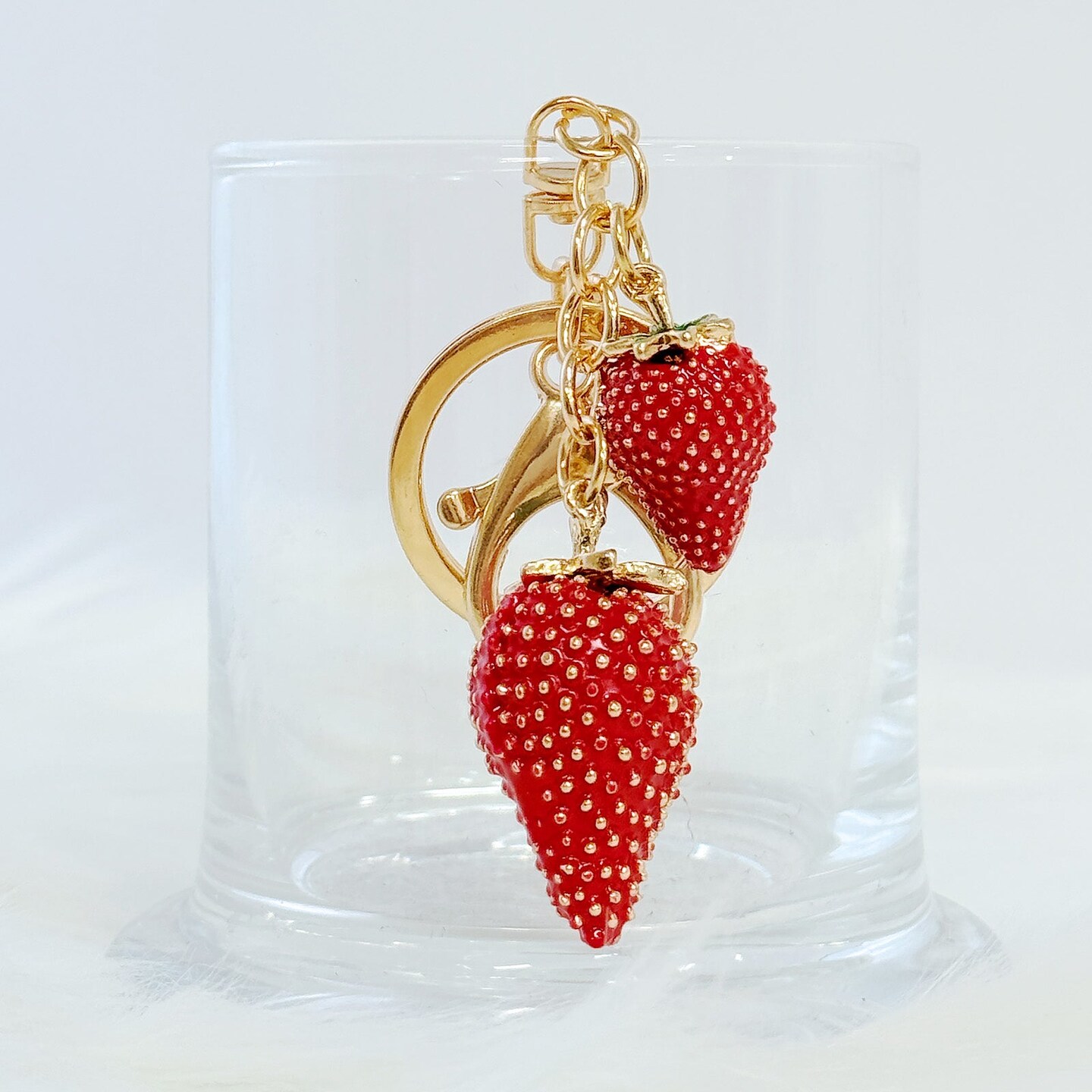 Wrapables Novelty Keychain and Bag Charm for Purse Handbag Backpack, Strawberry