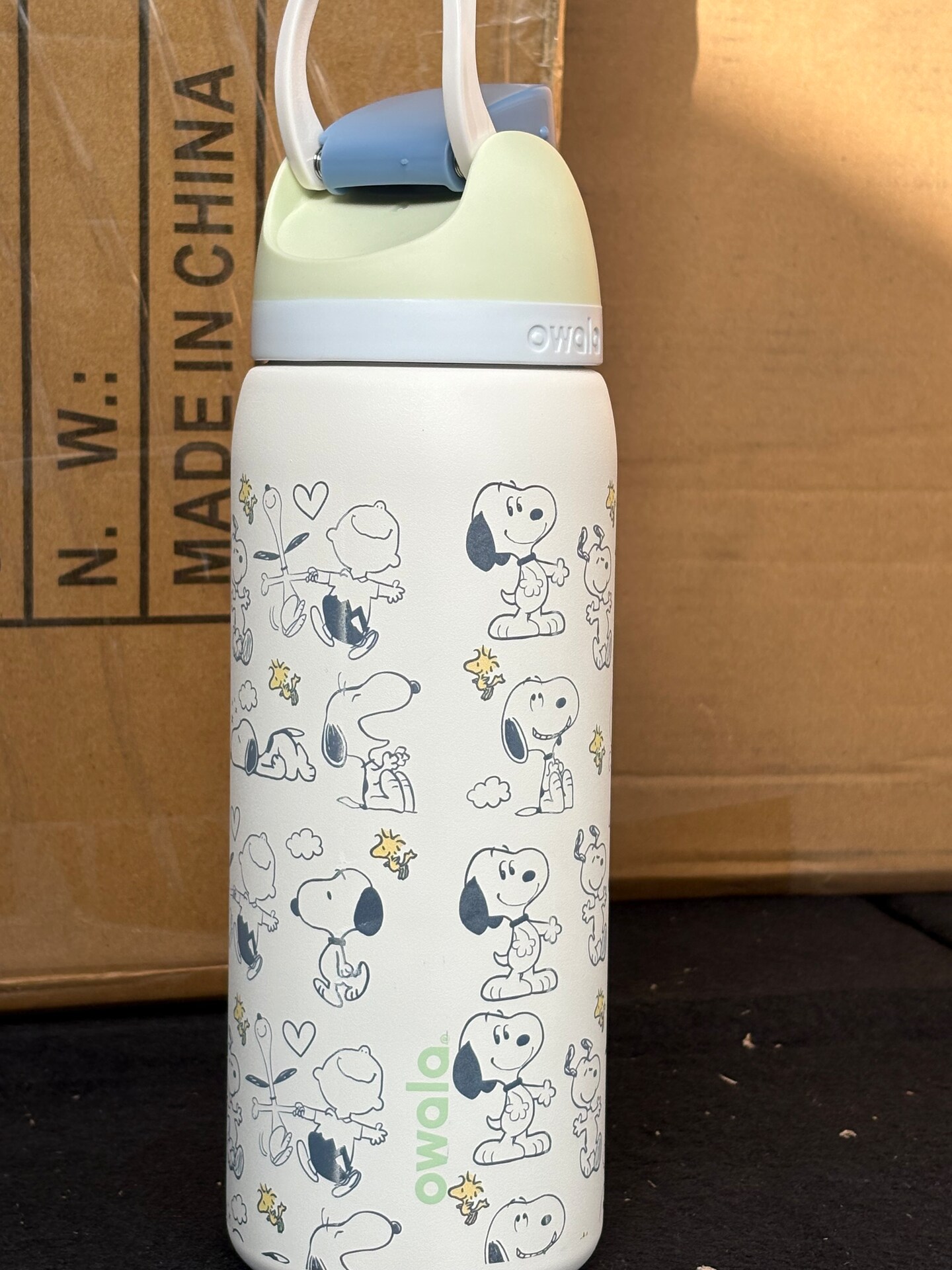 Owala 32 oz snoopy | MakerPlace by Michaels