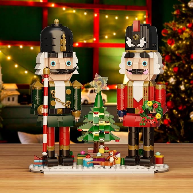 Christmas Nutcracker Building Kit with LED Light, Xmas Decorative Nutcracker Building Sets, Contains Christmas Tree, Wreath, Cane,Compatible with Lego Festival Gift (690 Pieces)