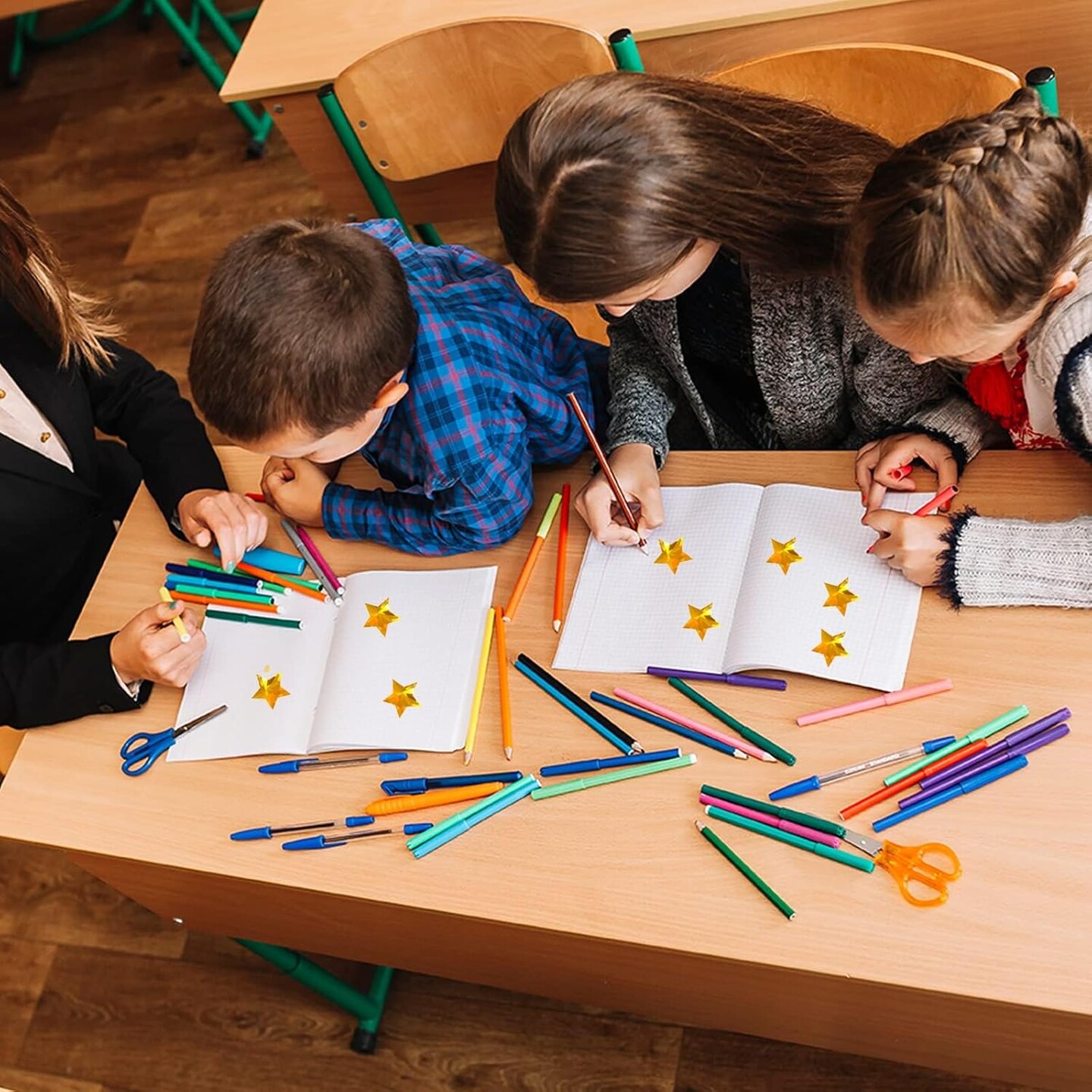 500 PCS Holographic Gold Star Stickers, 1 inch Self Adhesive Metallic Glitter Foil Stickers