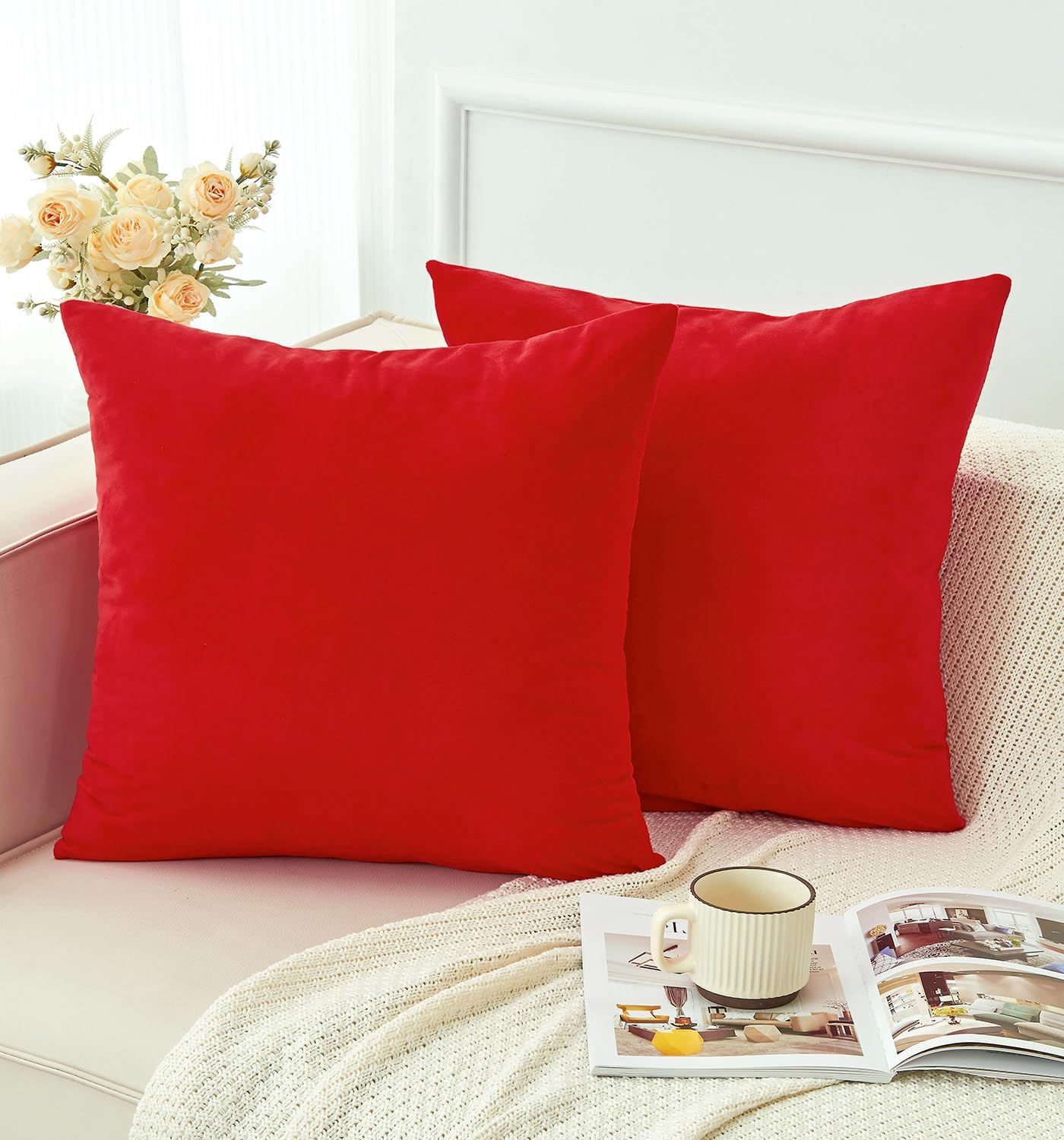 Pack of 2 Christmas Red Pillow Covers 18x18 Inch Decorative Throw Pillow Cover, Velvet Pillowcases for Couch Sofa Bed, Home Boho Decor, Modern Soft Cushion Covers