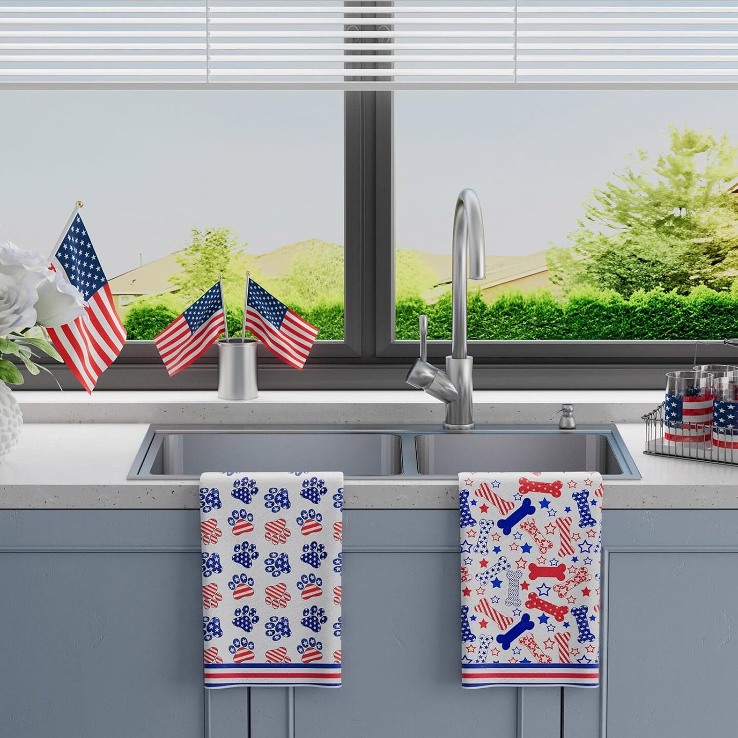 Dog Paws Bones Stars America Patriotic 4th of July Memorial Day Independence Day Kitchen Towels Dish Towels 18x26 Inch Home Decorations Hand Towels Set of 2 Drying Dishcloth