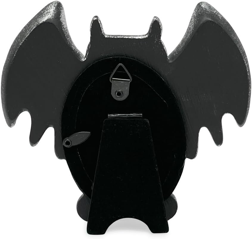 2x3 Bat-Shaped Picture Frame With Ears And Wings Detail