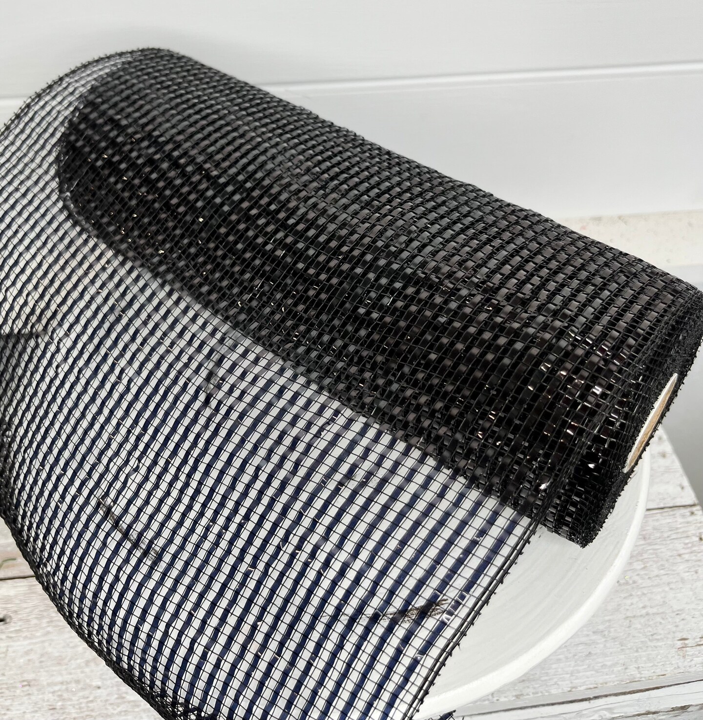 10&#x22; x 10yd Black Foil 10 inch mesh for wreaths-RE134102