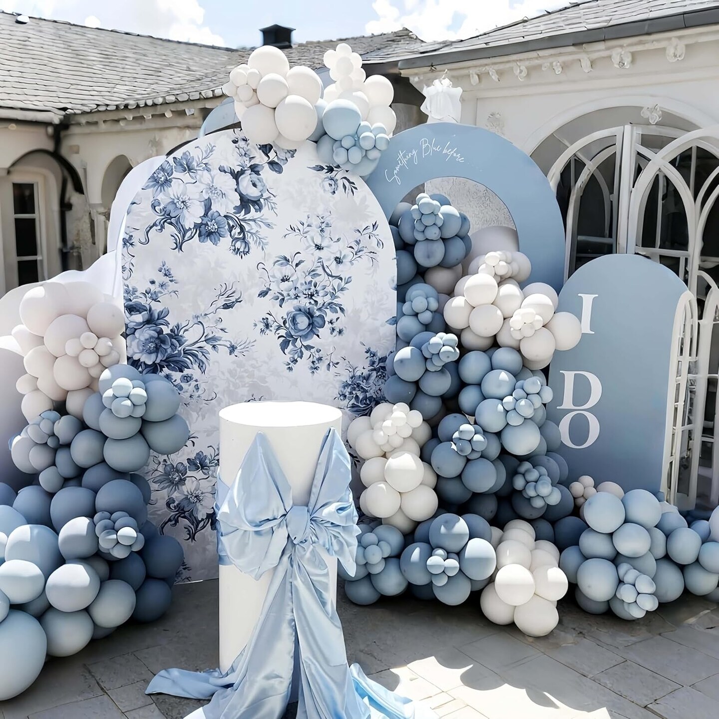 Dusty Blue Balloons Arch Kit, 134 Pcs Muted Light Baby Slate Blue and White Balloon Garland mit 18 Inch Pale Blue Clear Balloon *5, Long Balloon as Bow Decor for Baby Shower Boy Gender Reveal Wedding