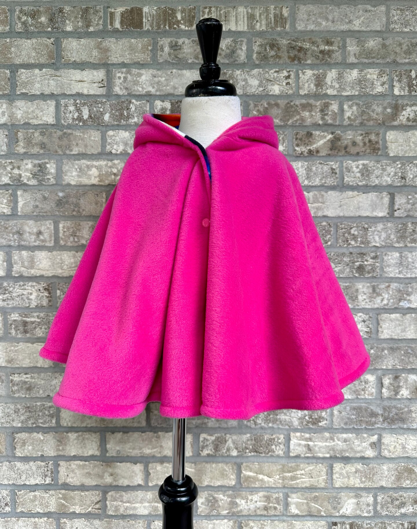 Reversible Hooded Car Seat Poncho with Multiple Sizes, Two Closure