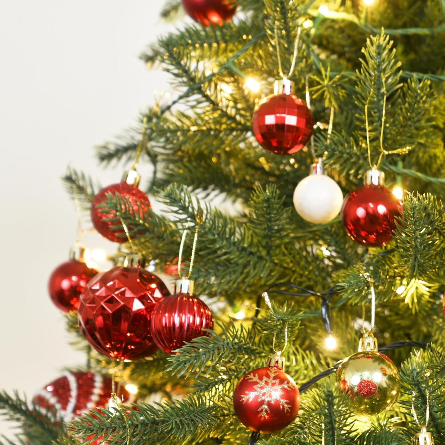 24ct Christmas Ornaments Shatterproof Christmas Ball Ornaments Set (1.57&#x27;&#x27;, Red)