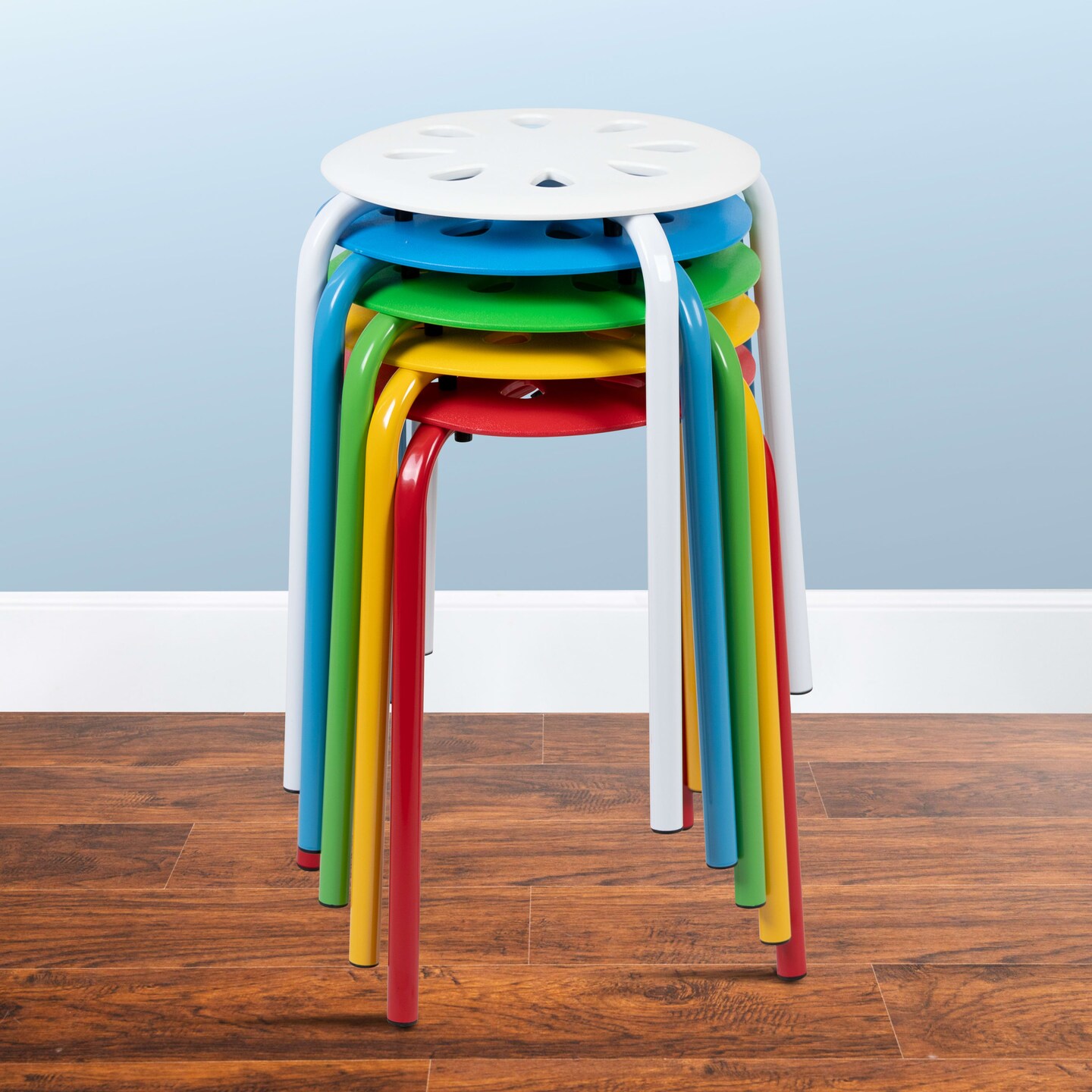 Emma and Oliver Plastic Nesting Stack Stools - School/Office/Home, 17.5"Height (5 Pack)