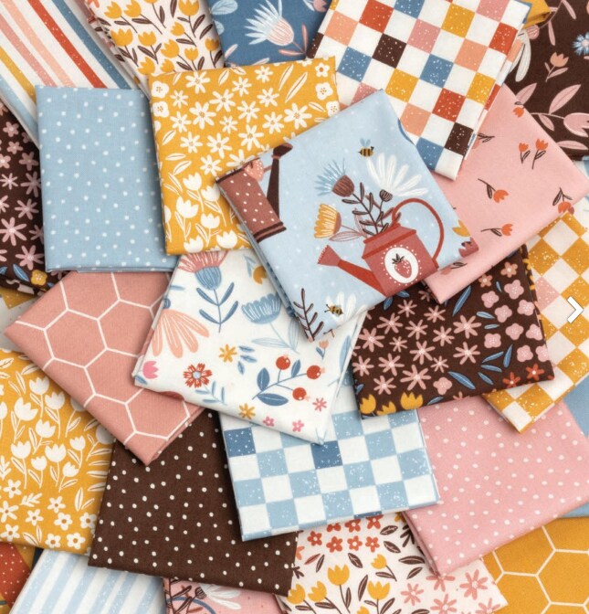 Blossoms And Blooms 10" Square Pack (Layer Cake) by Elena Amo for Moda (39050LC)