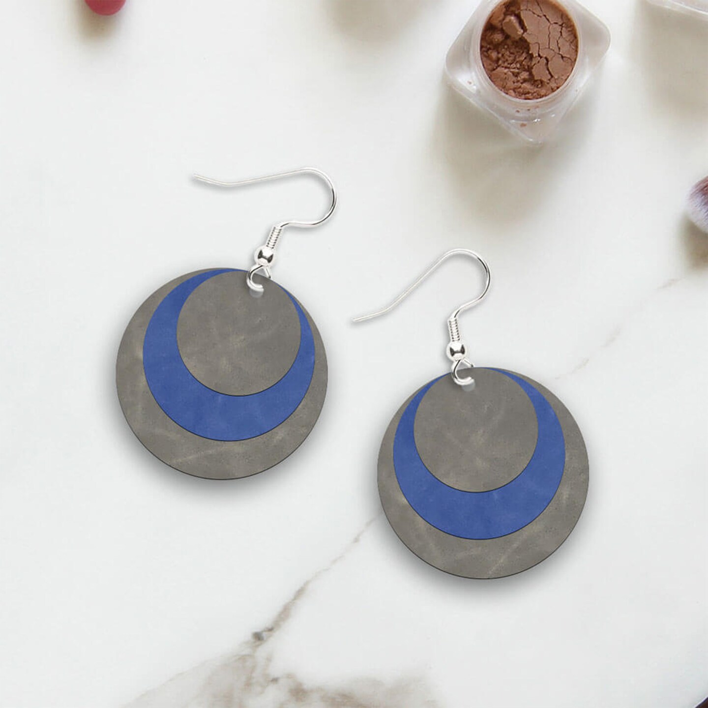 Saddle Deluxe Colored Faux Leather Sheet for Laser Engraving Crafts - Leather-Like Material - Professional Leatherette Sheets for CO2 Diode Lasers, UV-LED Printing, HTV – 12"x24".