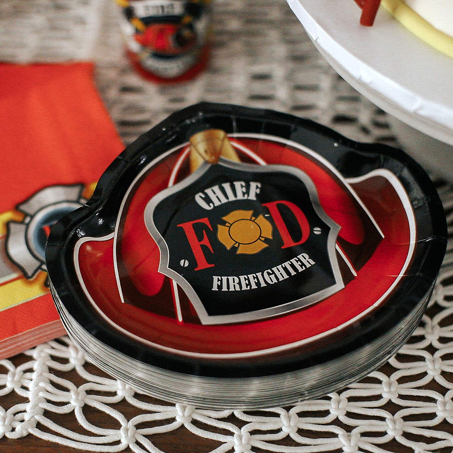 8 Count Firefighter Fireman Hat Paper Dessert Plates 7 Inch Disposable Birthday Party Supplies