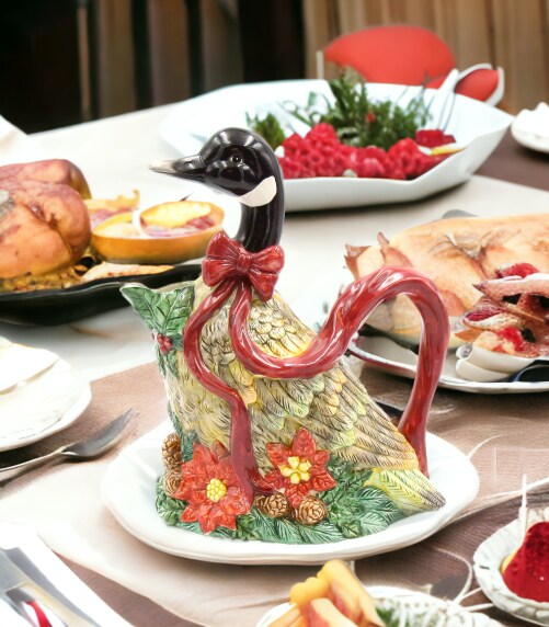 Ceramic Christmas Goose Pitcher, Home Décor, Gift for Her, Gift for Mom, Farmhouse Kitchen Décor, Christmas Décor