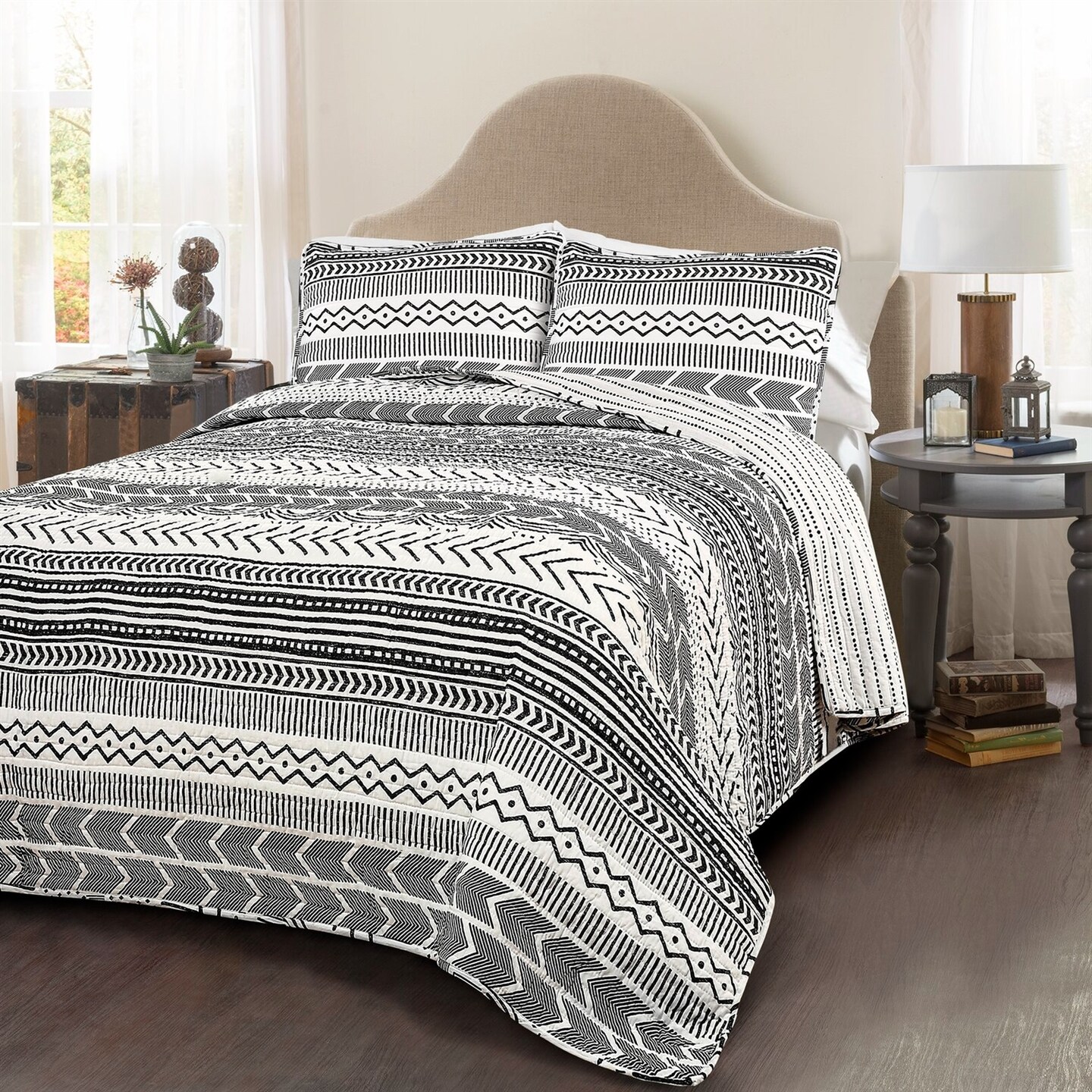3 Piece Reversible Cotton Quilt Set with Geometric Patterns and Chevron ...
