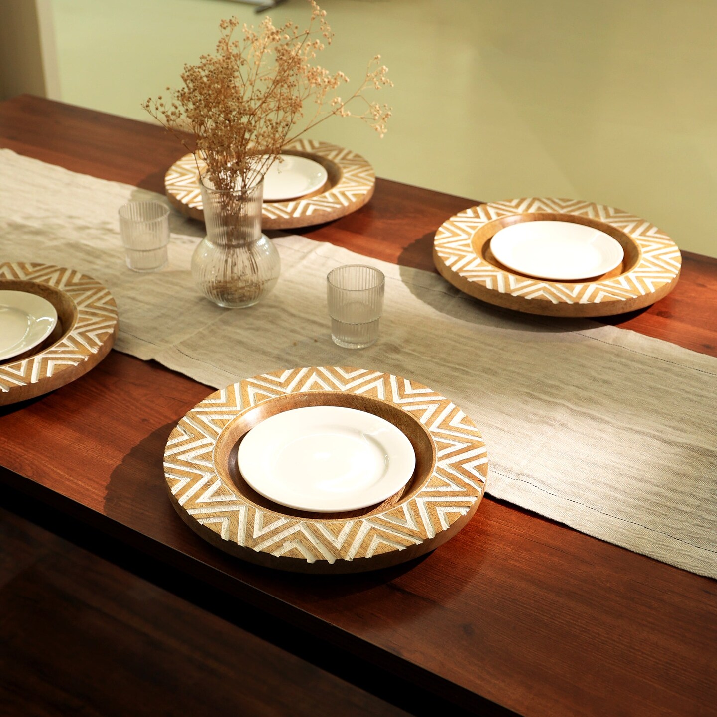 Handcrafted Natural Wood Charger Plate &#x2013; Eco-Friendly, 13&#x201D;