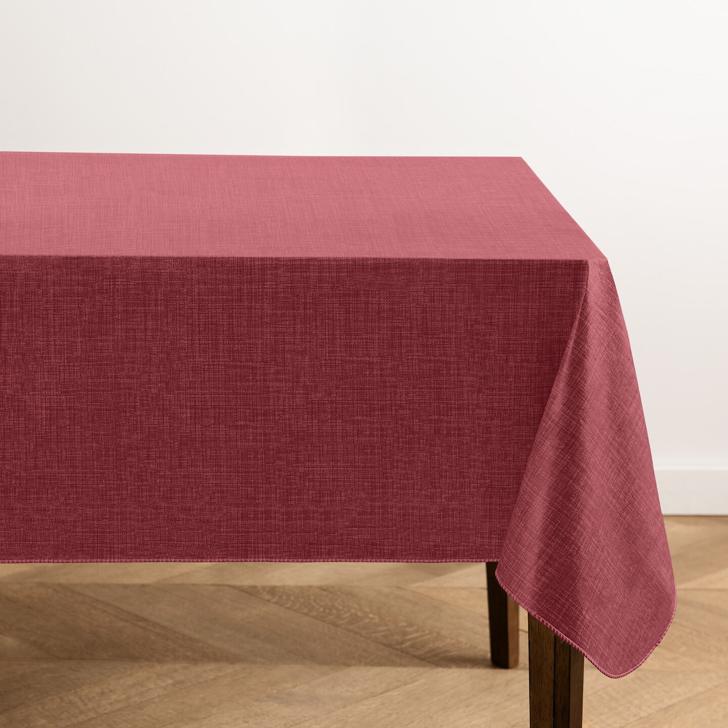 Threadmade Home Monterey Linen Texture Vinyl Indoor/Outdoor Tablecloth, Brick - 60"W x 102"L