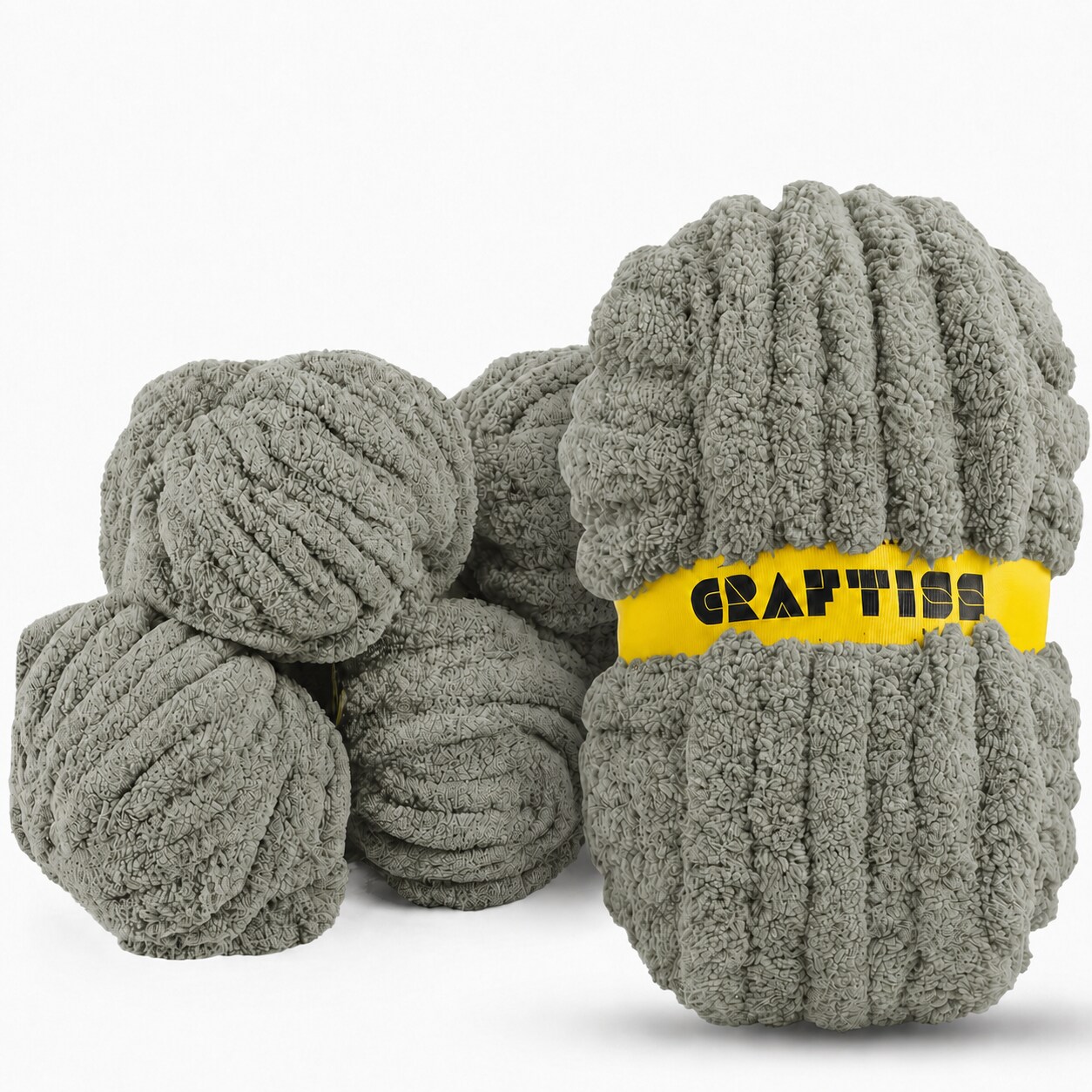【 新品 BRIEFING BOUCLE YARN KNIT サイズ M 】 Chunky Chenille Yarn for Crocheting in Rolls - Jumbo 7 Weight (27