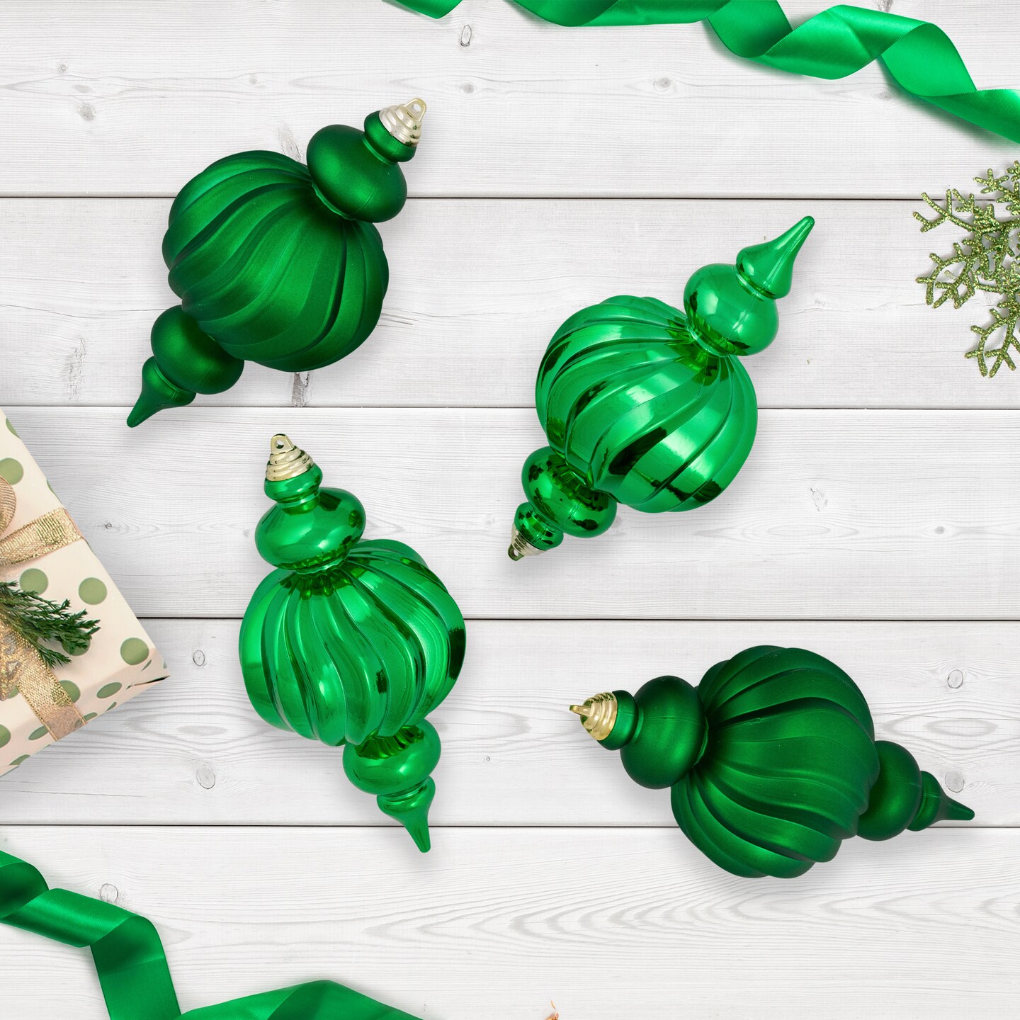 Northlight Shatterproof Commercial Size Finial Christmas Ornaments - 10&#x22; - Green - Set of 4
