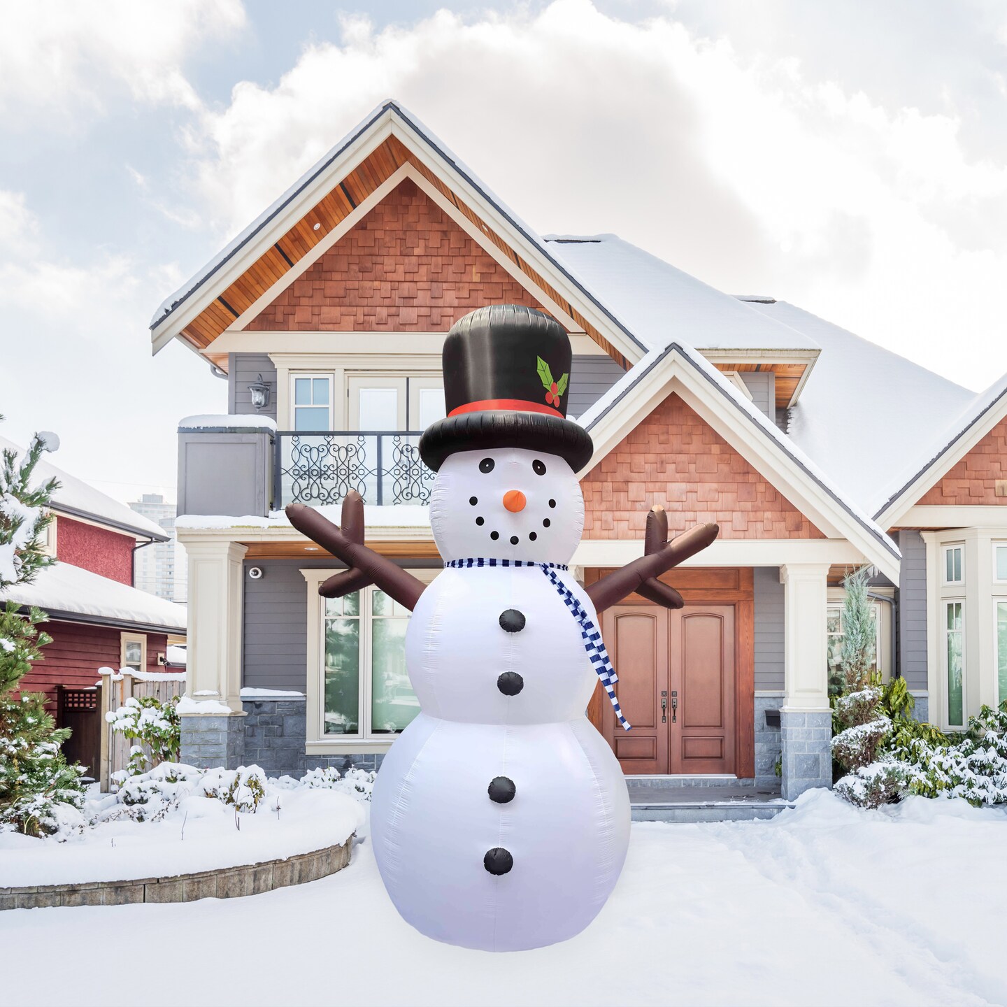 Northlight Lighted Inflatable Snowman Outdoor Commerical Christmas Decoration - 20&#x27;