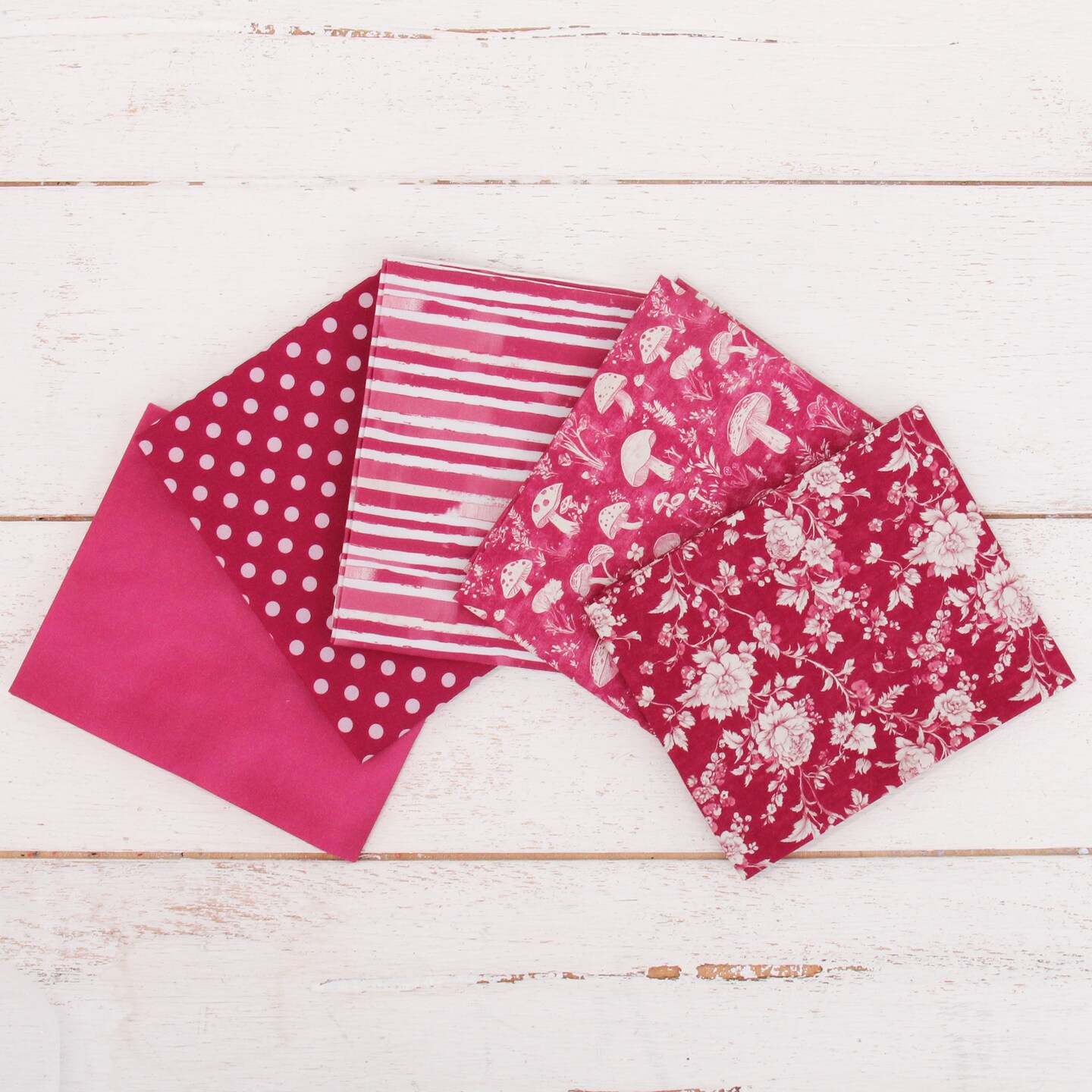 Threadart Fat Quarters Fabric Bundles -100% Cotton - 100% Cotton Sewing and Quilting Fabric - Full Size Fat Quarters 18"x21"