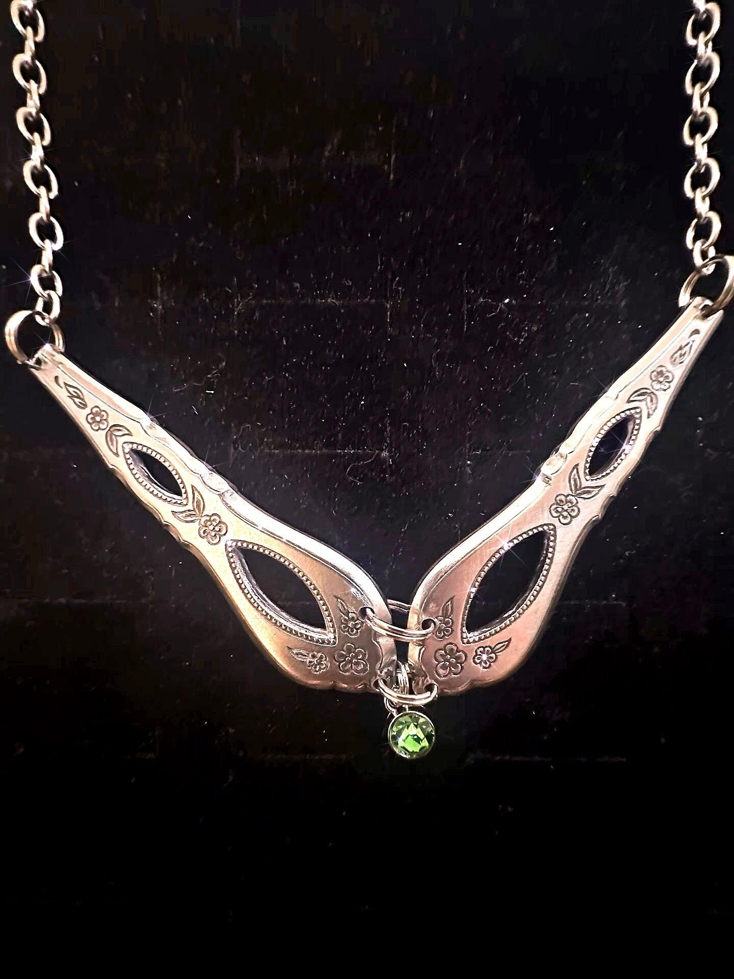 Silver spoon necklace vintage . Green rhinestones, magnetic clasp